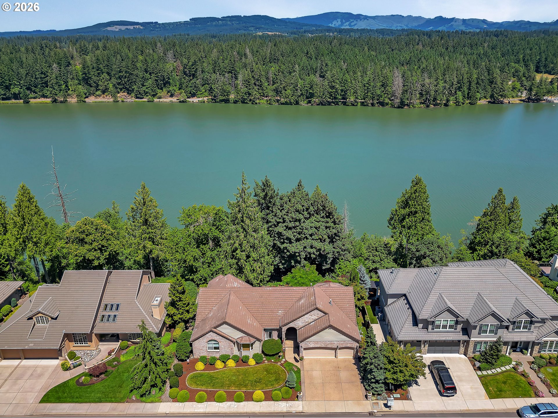 1631 Nw Lacamas Dr Property Photo 1