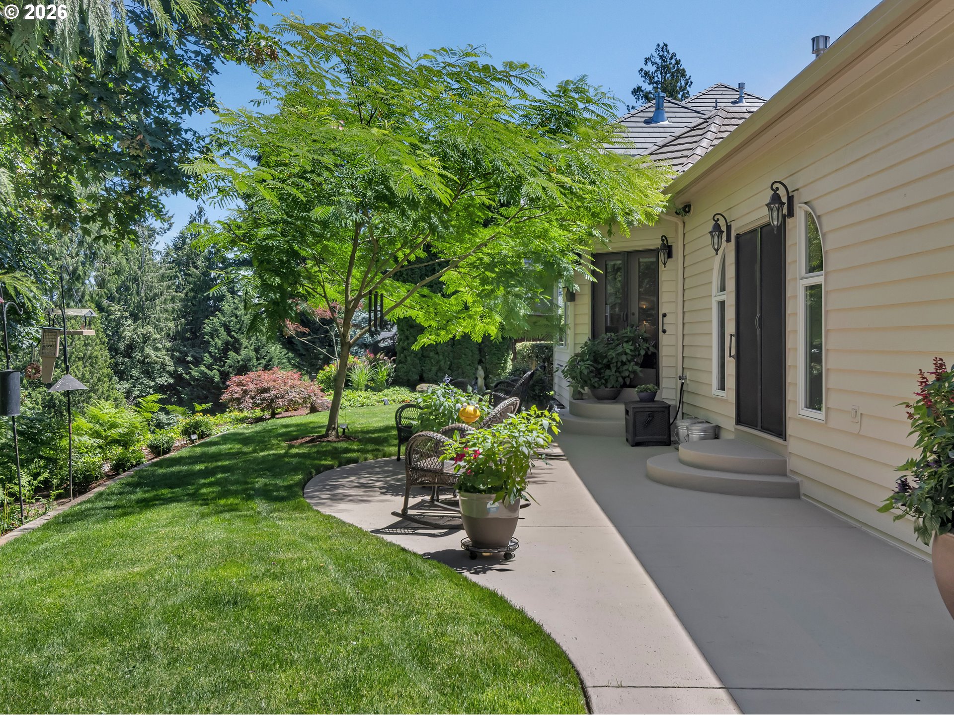 1631 Nw Lacamas Dr Property Photo 9