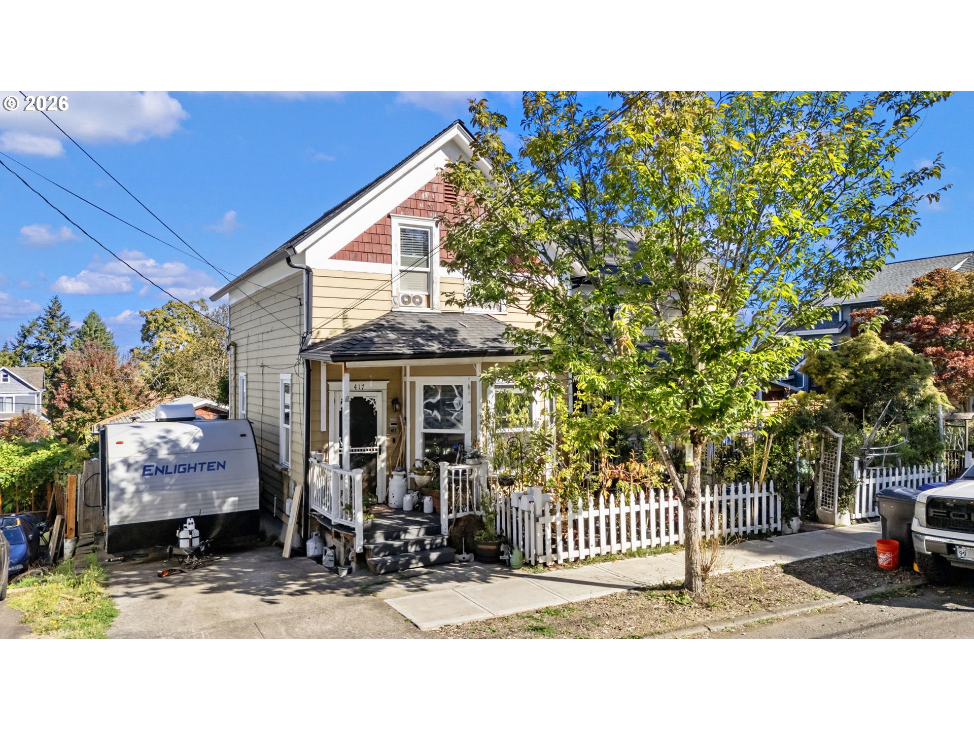 417 Logus St Property Photo 2