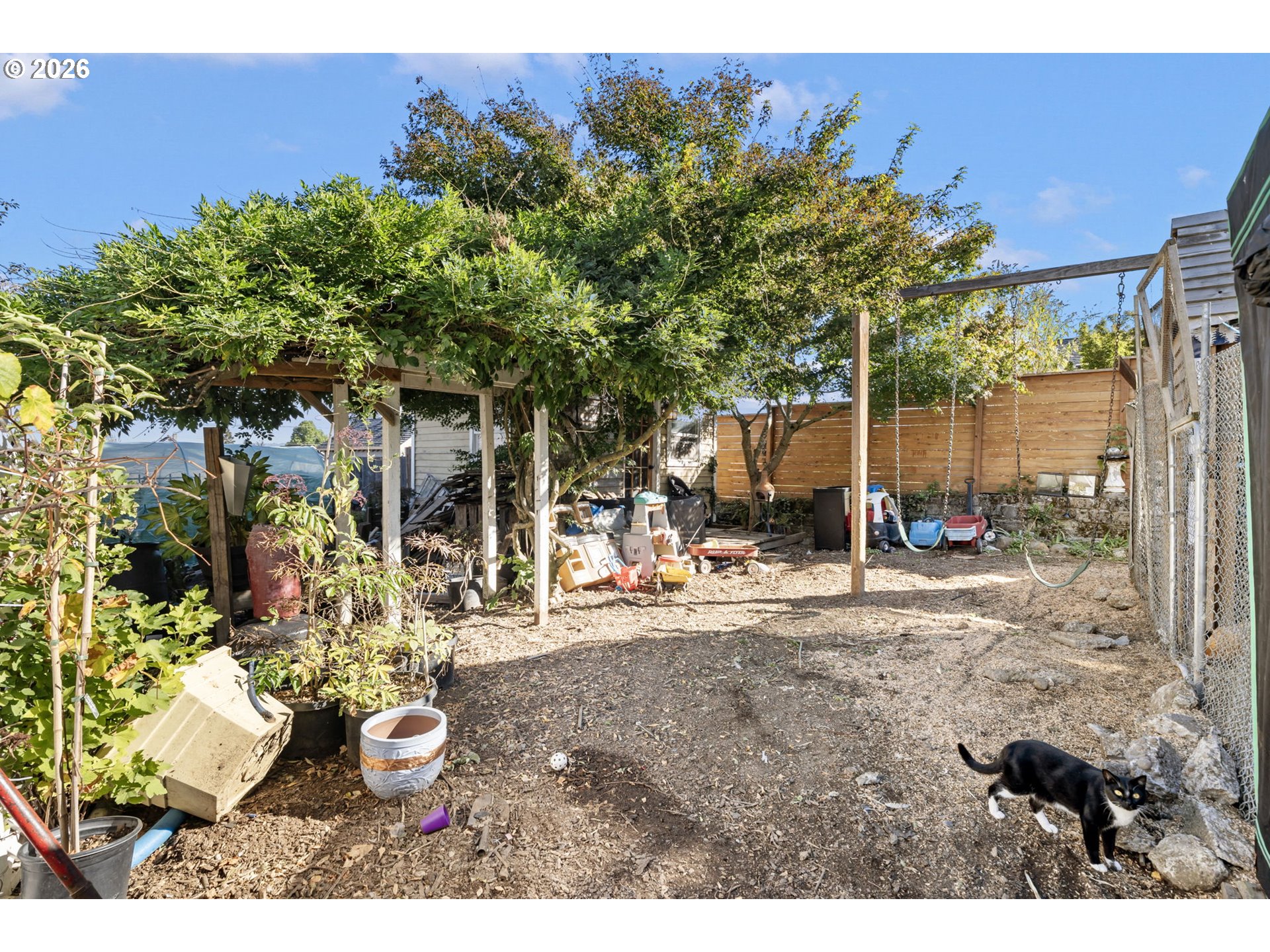 417 Logus St Property Photo 41