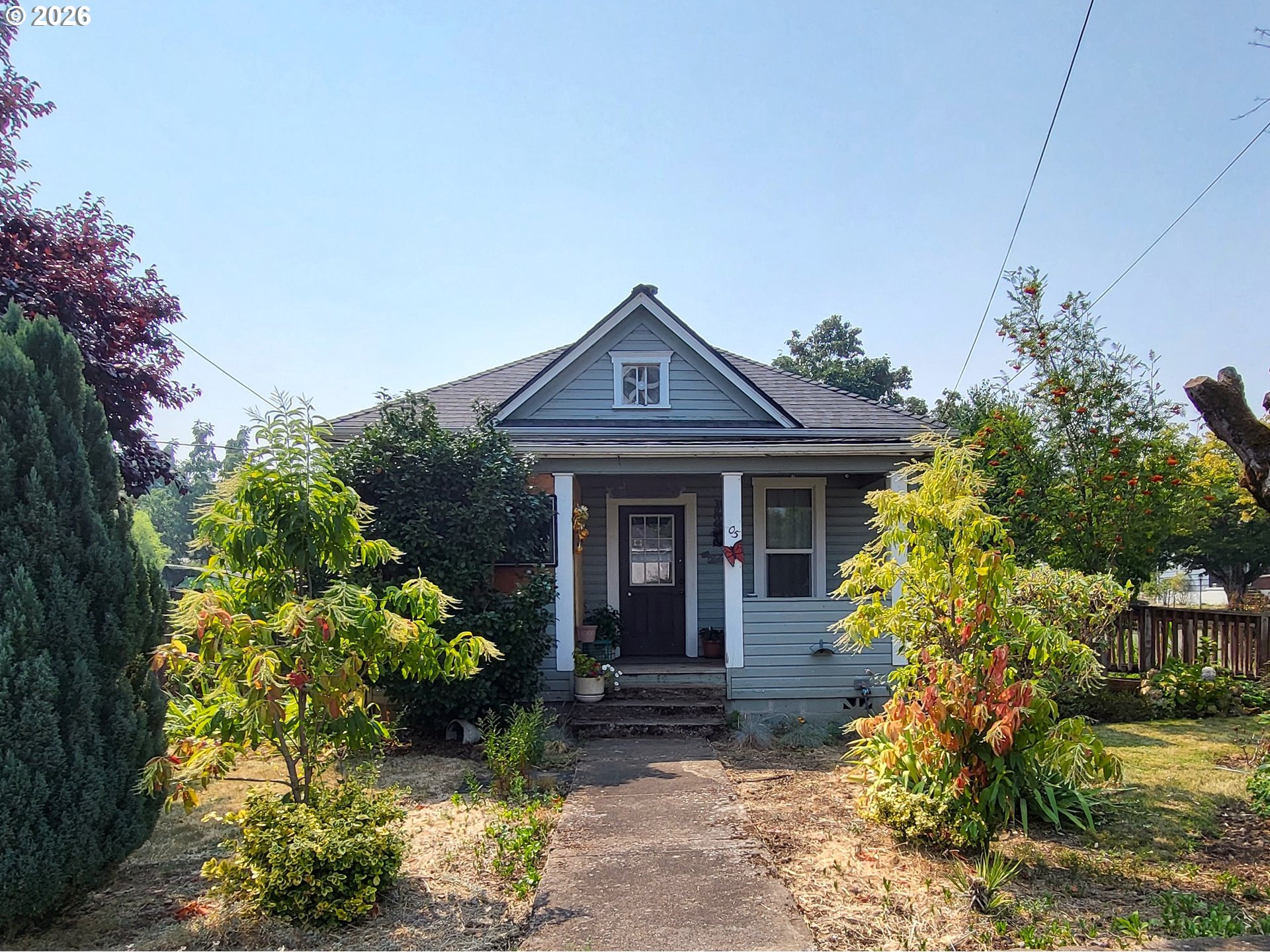 305 S 3rd St Property Photo 1