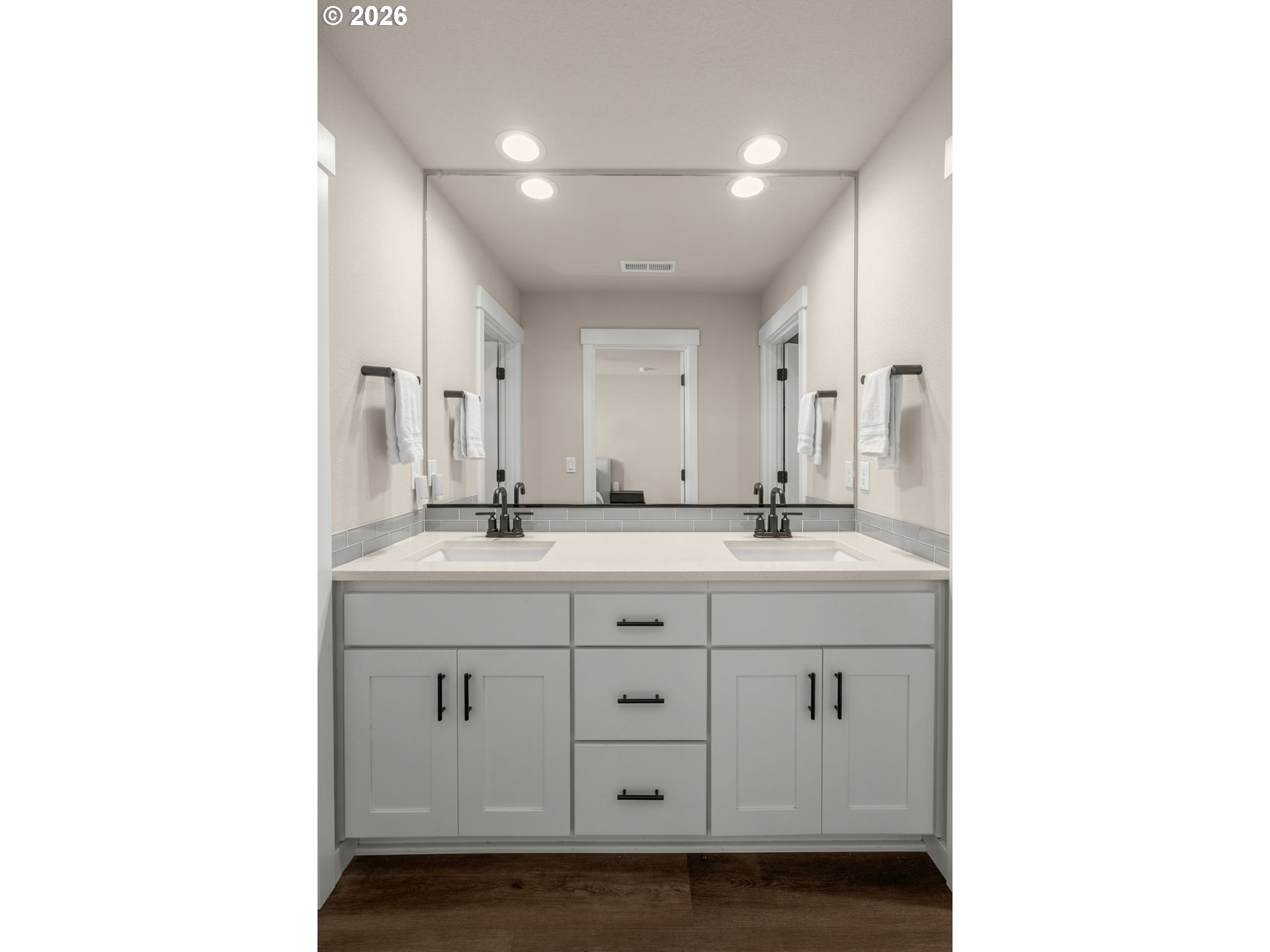 16545 Se Sunshower Pl Property Photo 14