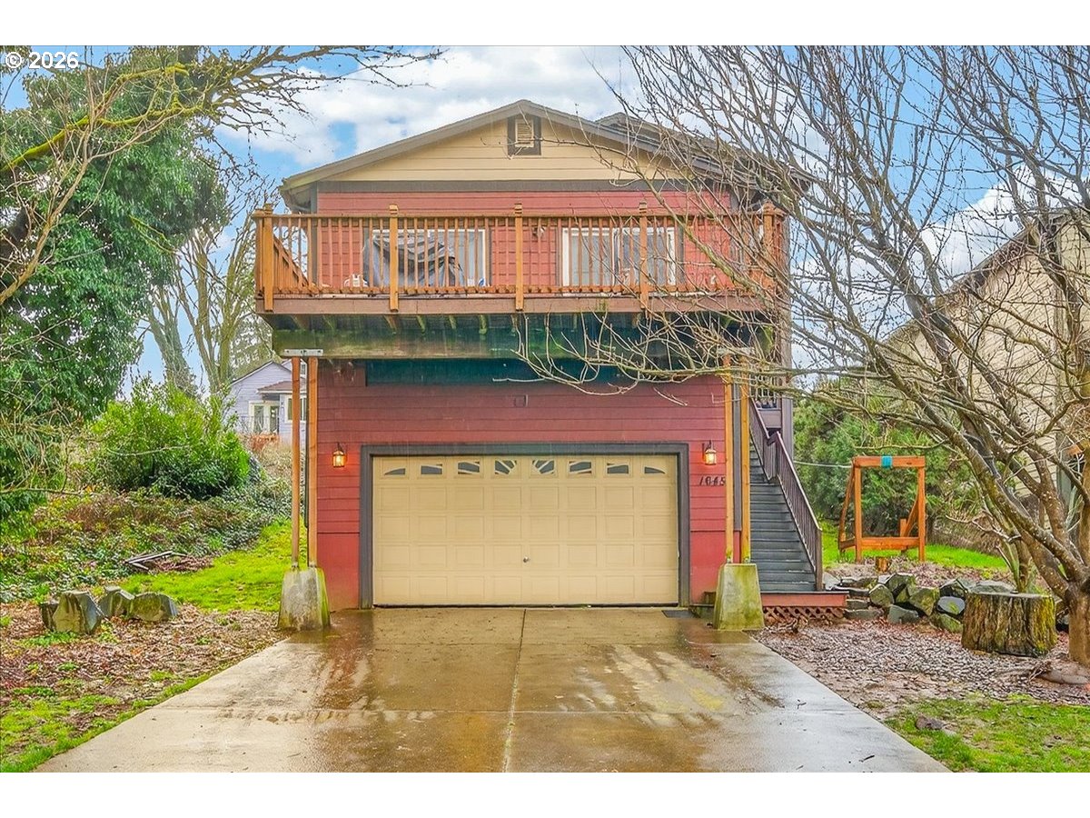 1645 3rd ST Property Photo 1