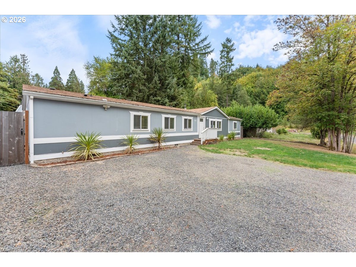 162 C St Property Photo 2