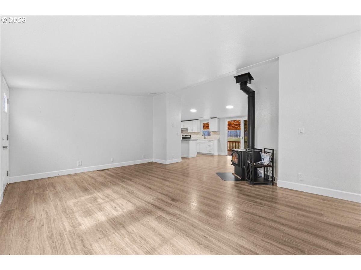 162 C St Property Photo 5
