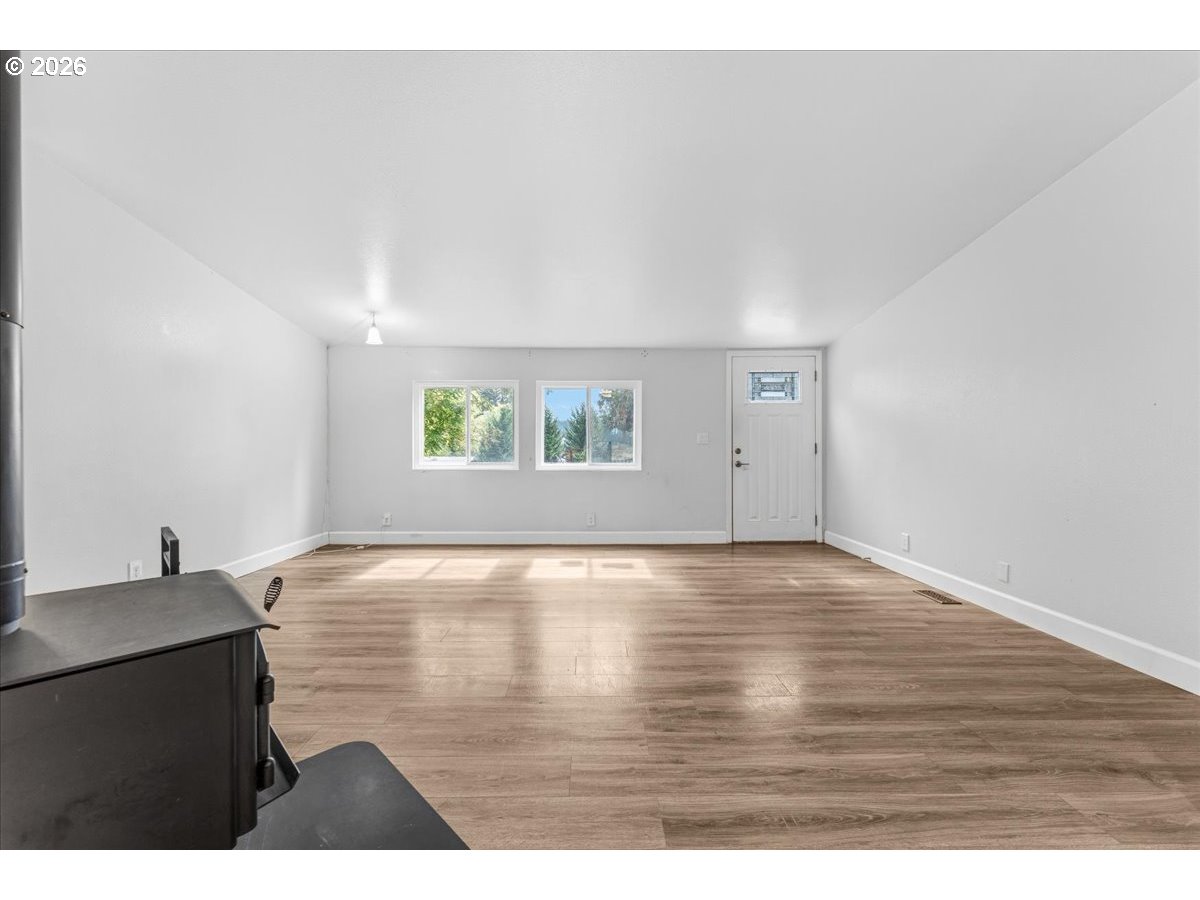 162 C St Property Photo 6