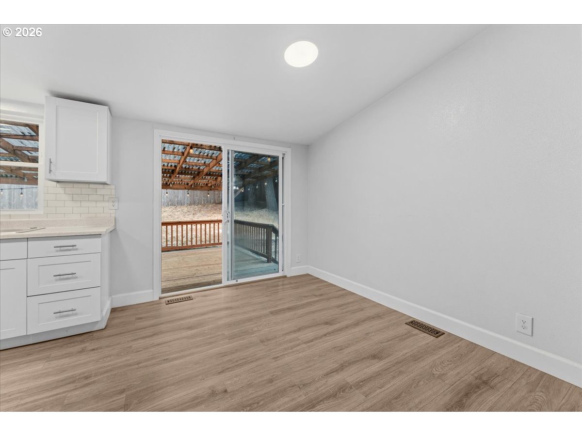 162 C St Property Photo 7