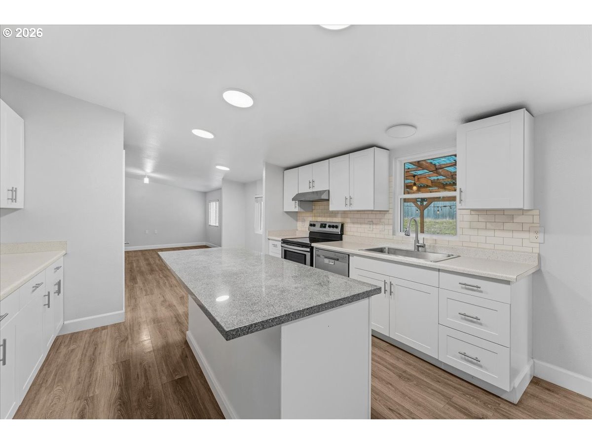162 C St Property Photo 10