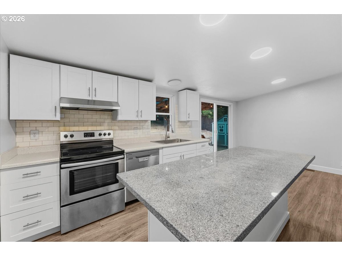 162 C St Property Photo 12