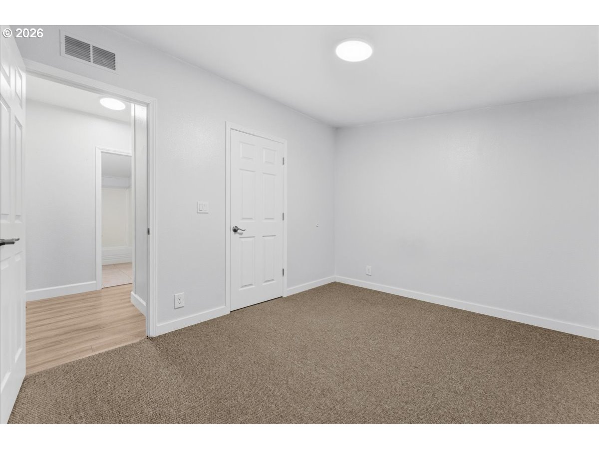 162 C St Property Photo 25