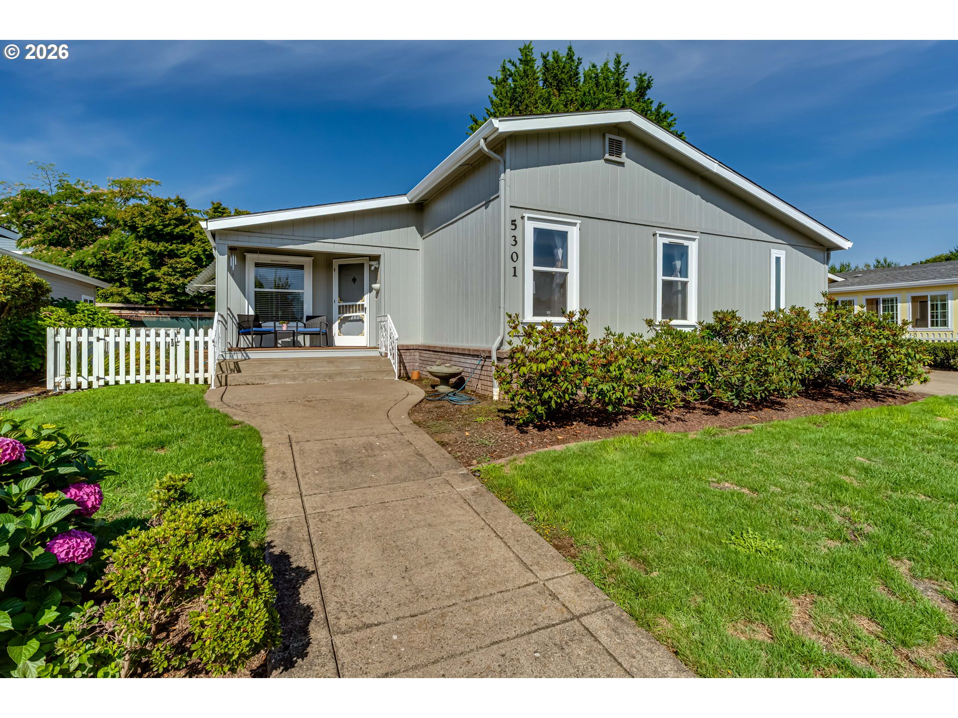 5301 Glenn Ellen Dr Property Photo 2