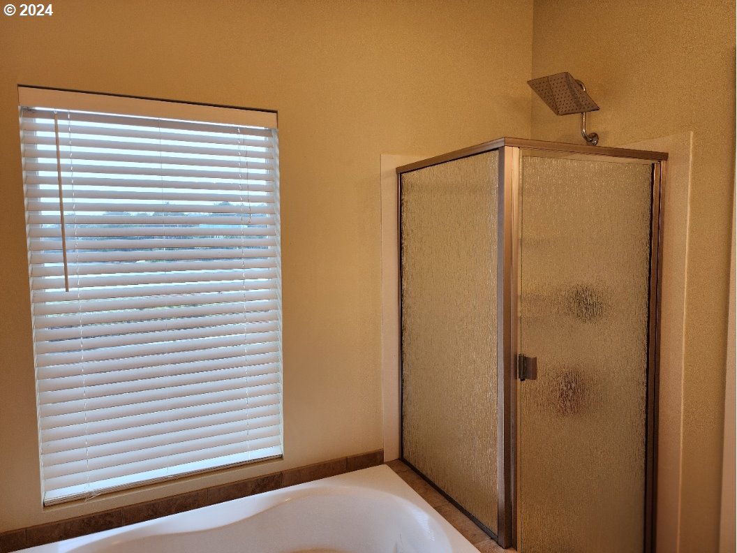 654 Madrona Ave Property Photo 29