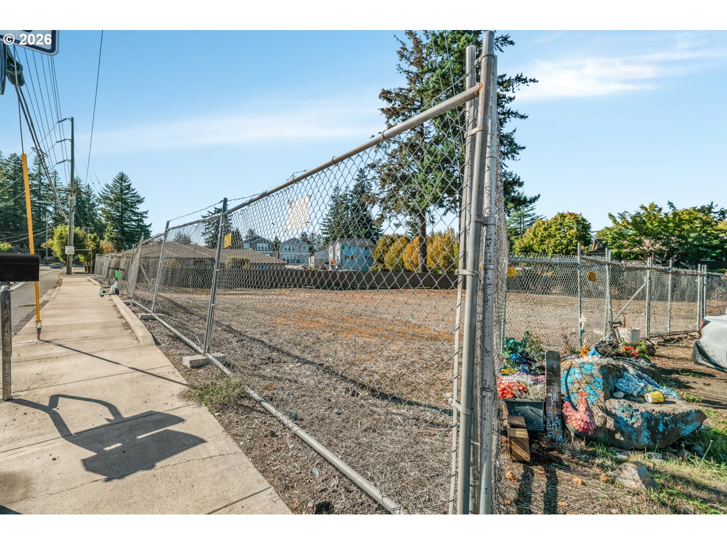 16057 Ne Halsey St E Property Photo 14