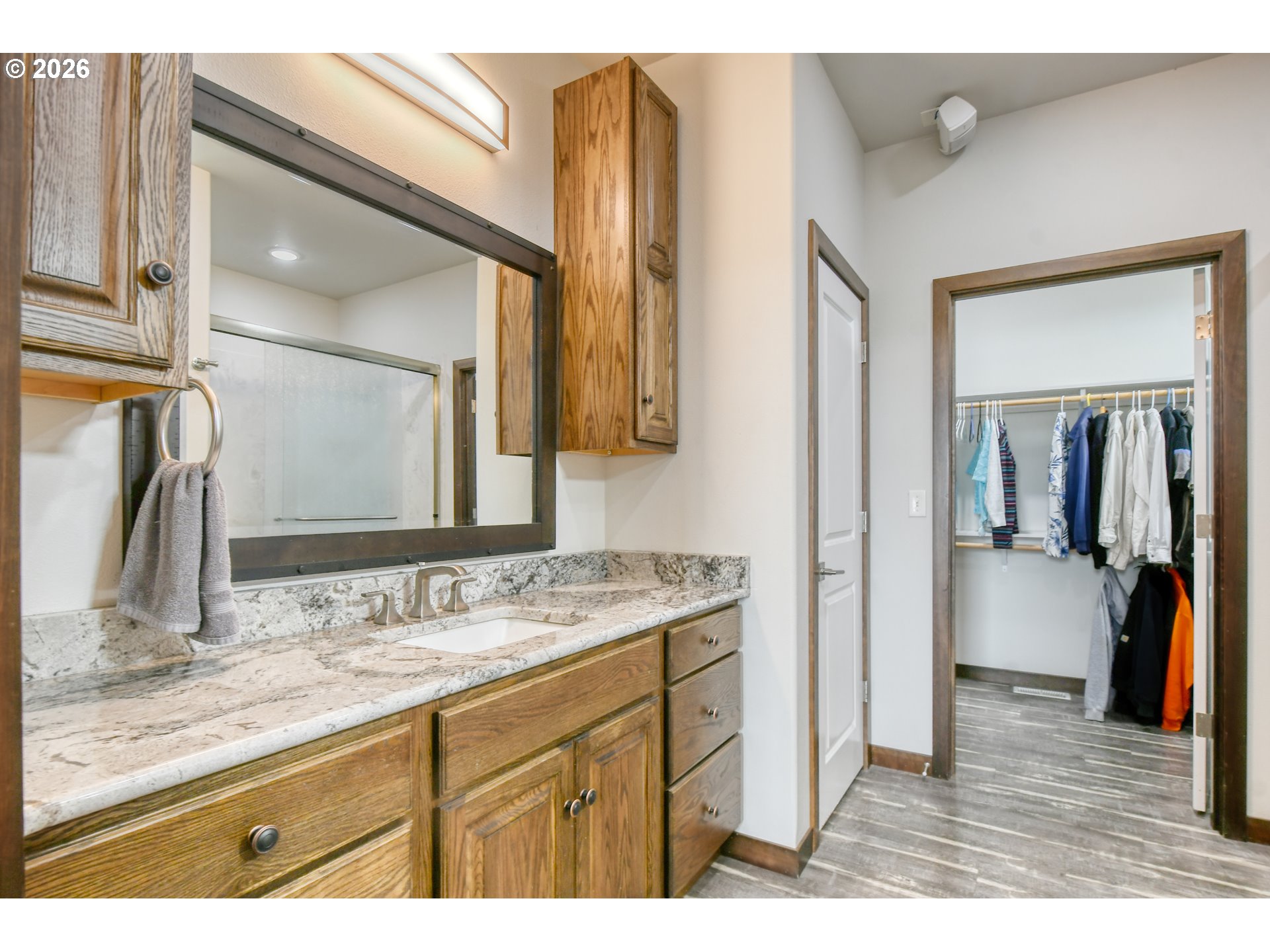 527 Sw Quinney Pl Property Photo 17