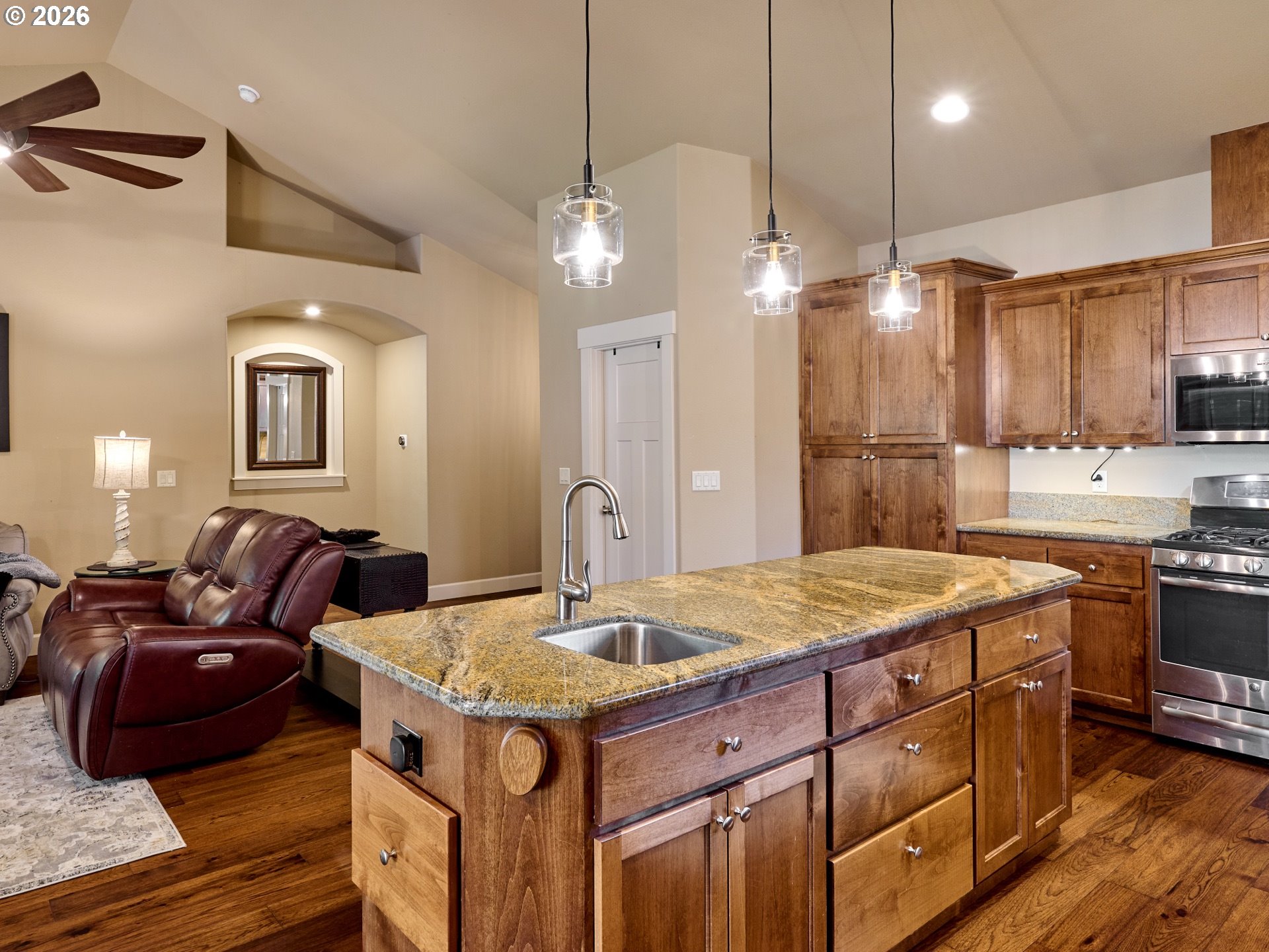 725 Thyme Loop Property Photo 17