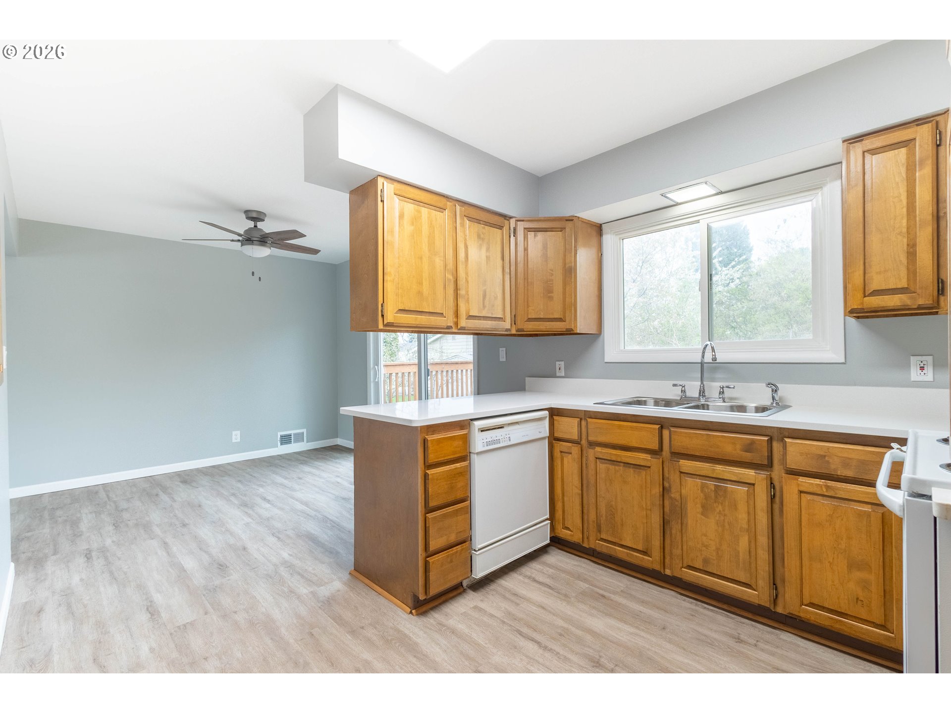 410 F Ave Property Photo 9