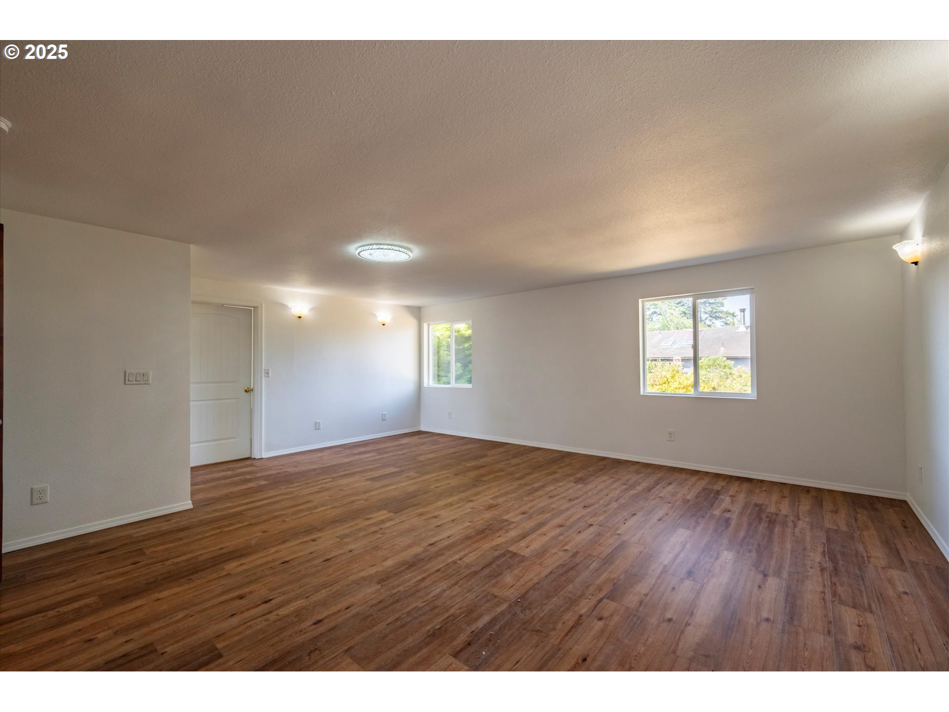 89 Michigan Ave Property Photo 11
