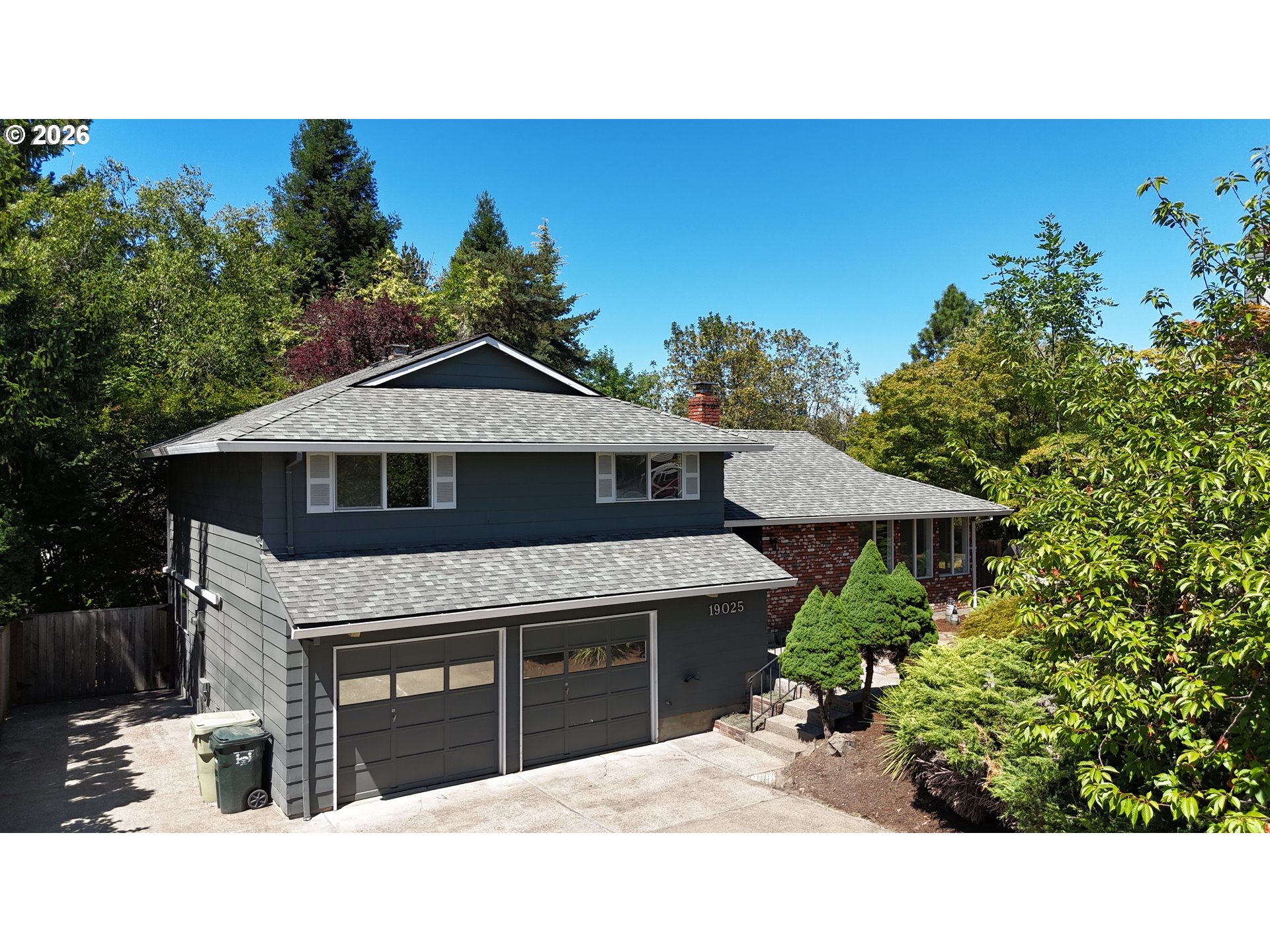 19025 Sw Brooklawn Ct Property Photo 1