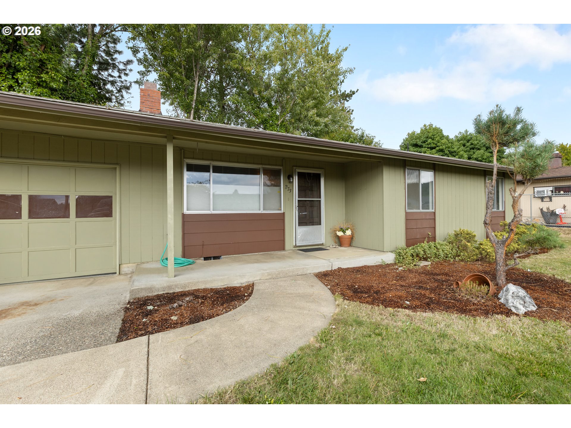 273 Eddy St Property Photo 1