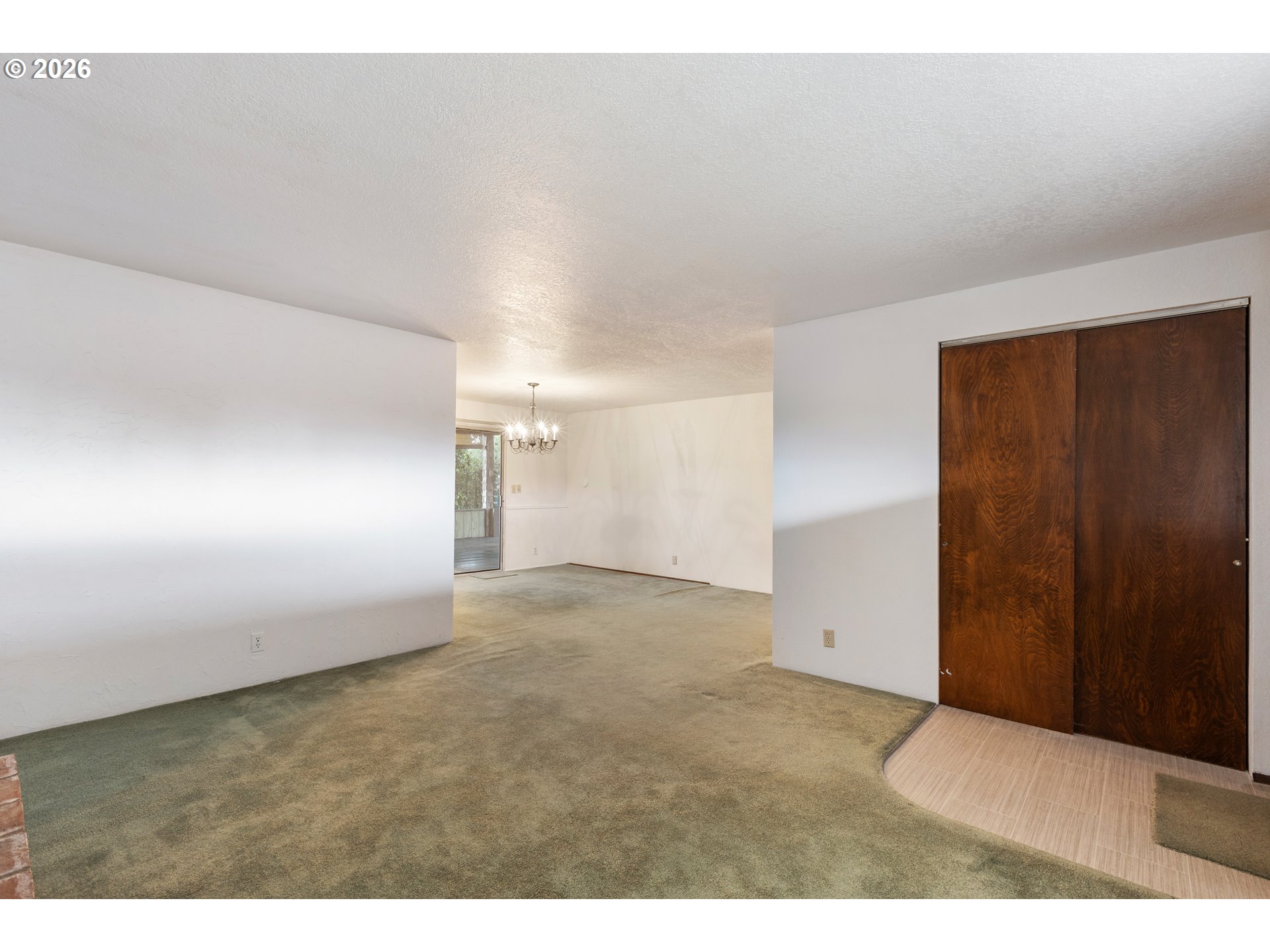 273 Eddy St Property Photo 13