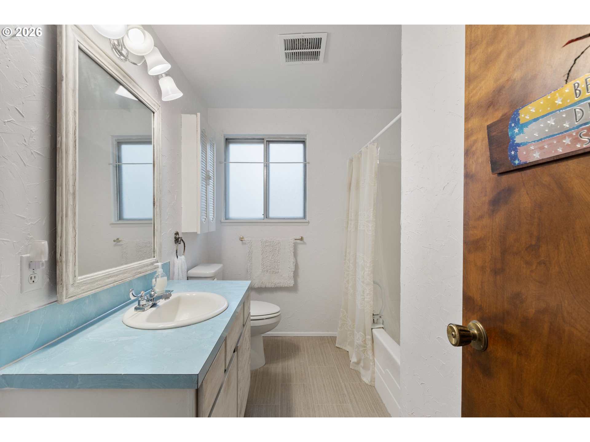 273 Eddy St Property Photo 24