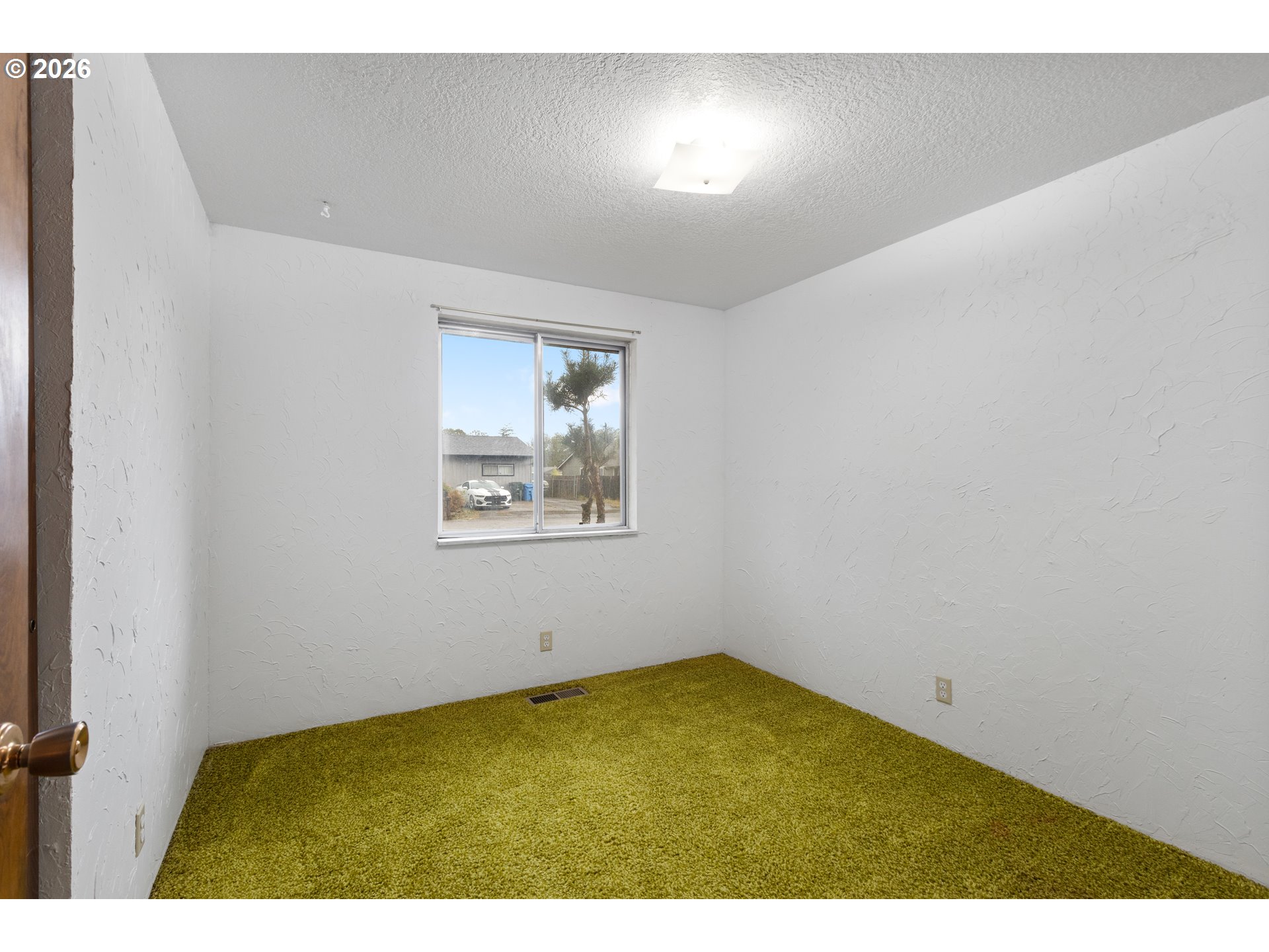 273 Eddy St Property Photo 29