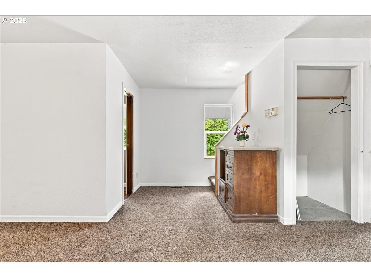 72 Brunning Rd Property Photo 8
