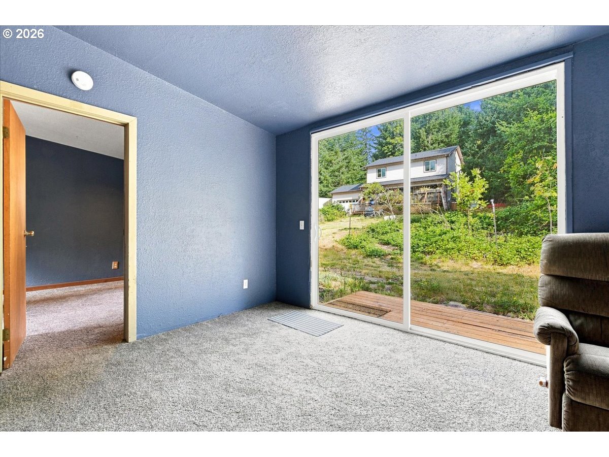 72 Brunning Rd Property Photo 11