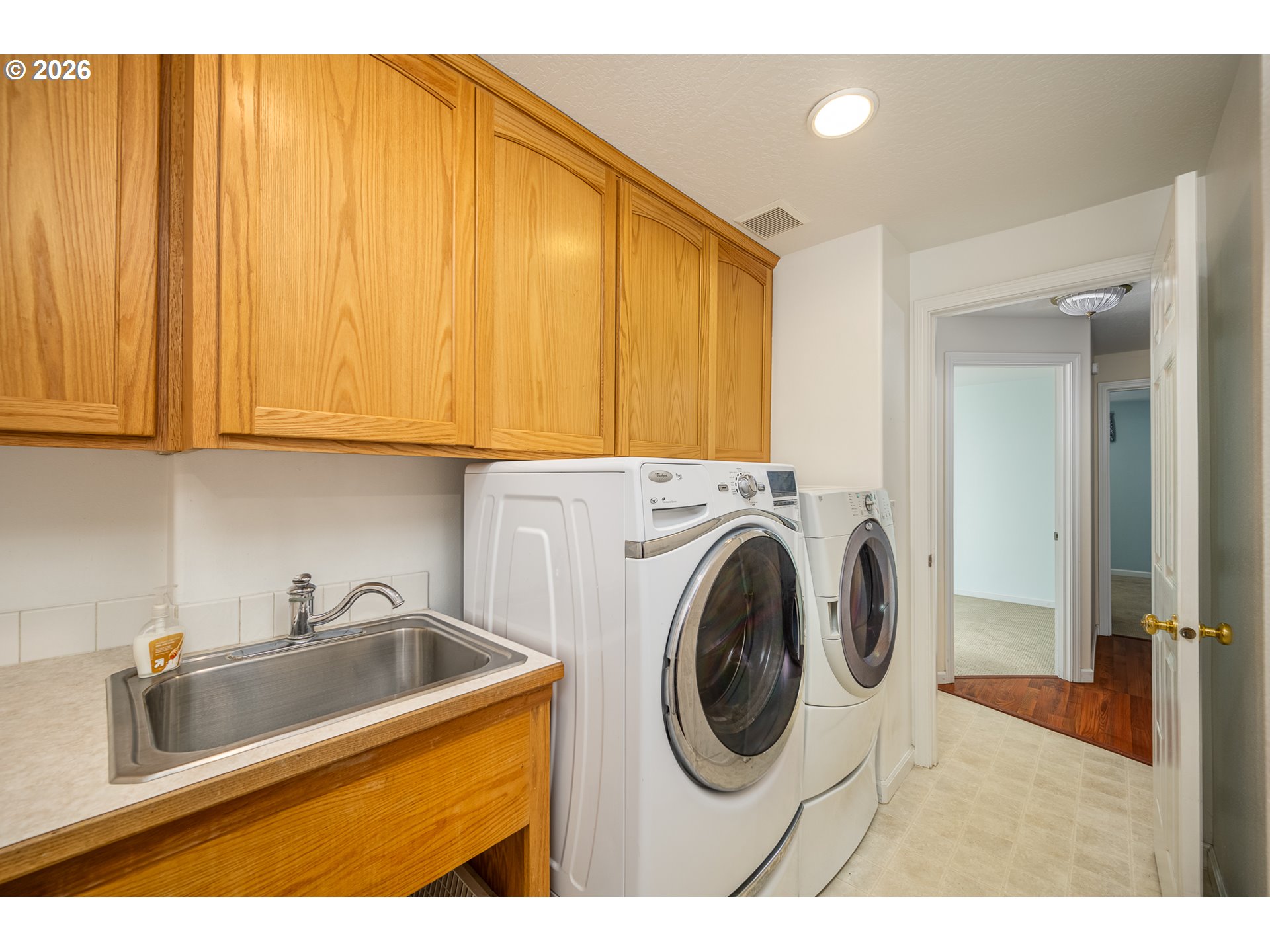 1061 Applegate Pl Property Photo 25