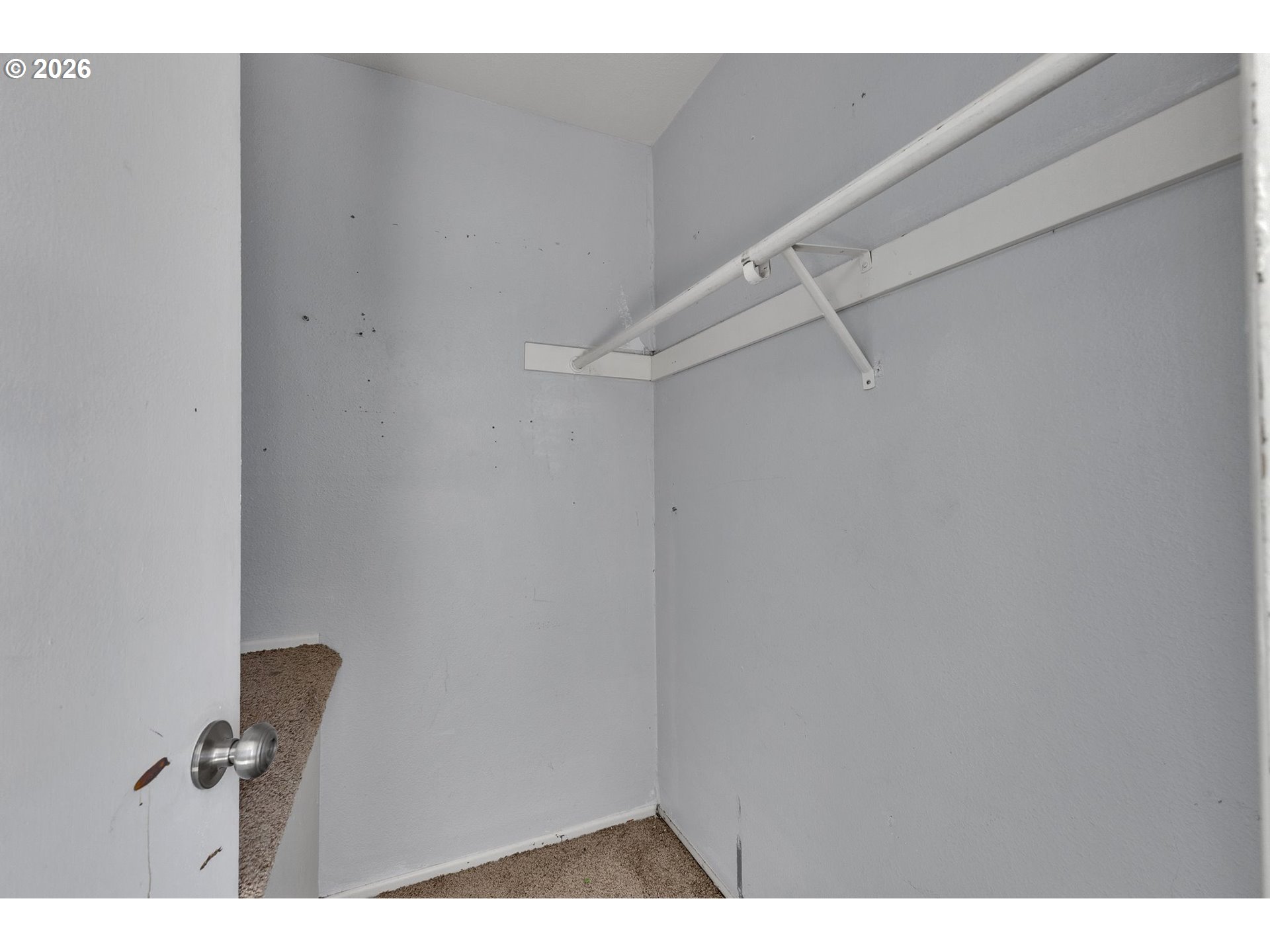 1537 Ne Kane Dr Property Photo 19