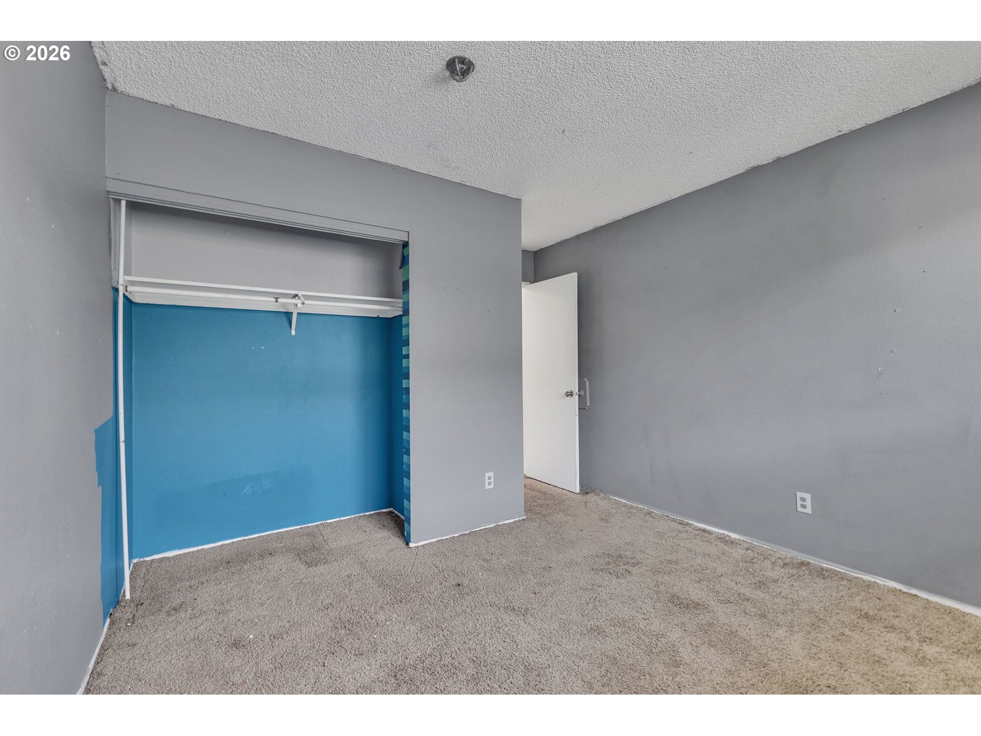1537 Ne Kane Dr Property Photo 24