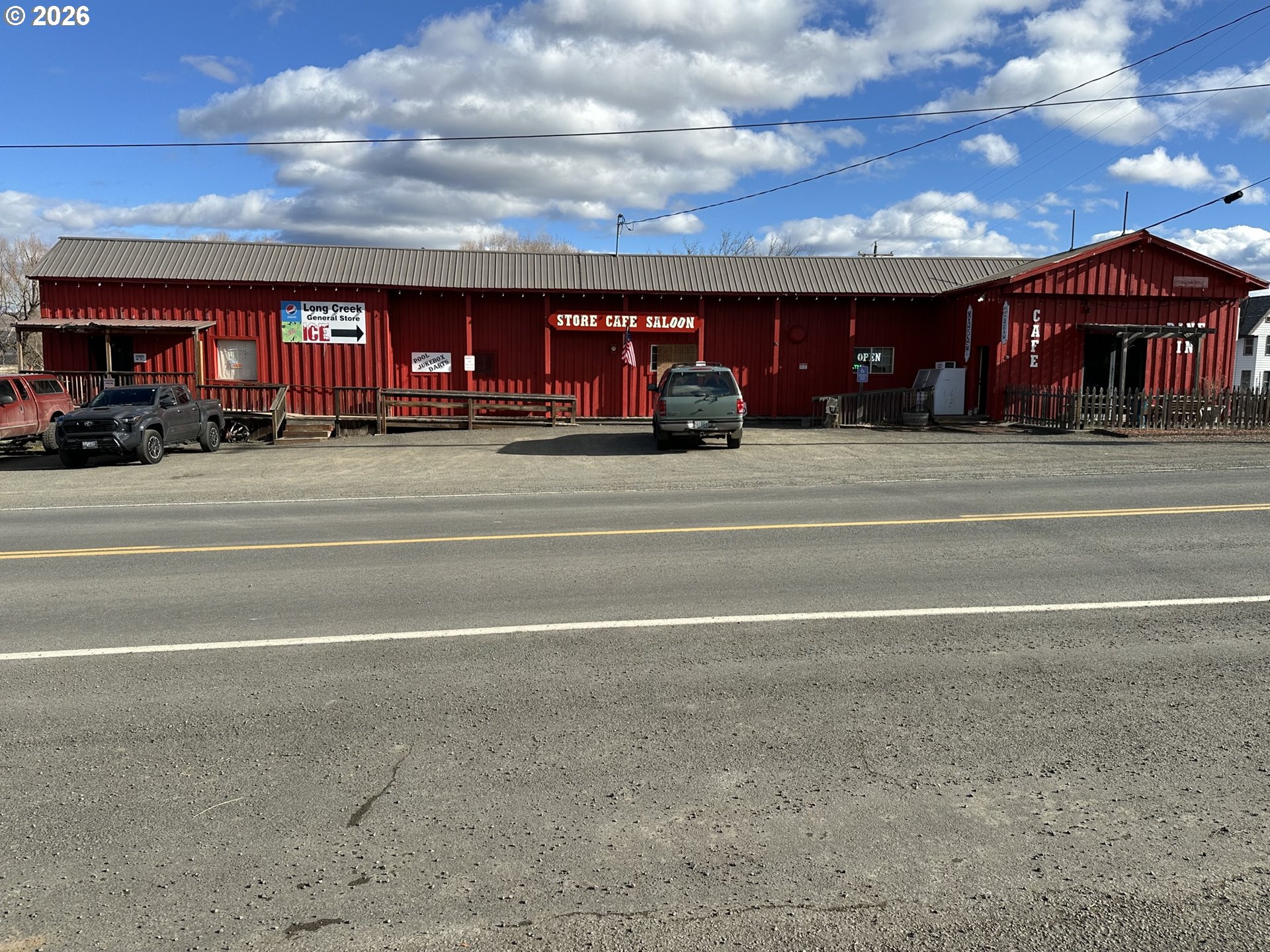 105 Highway 395 N Property Photo 1