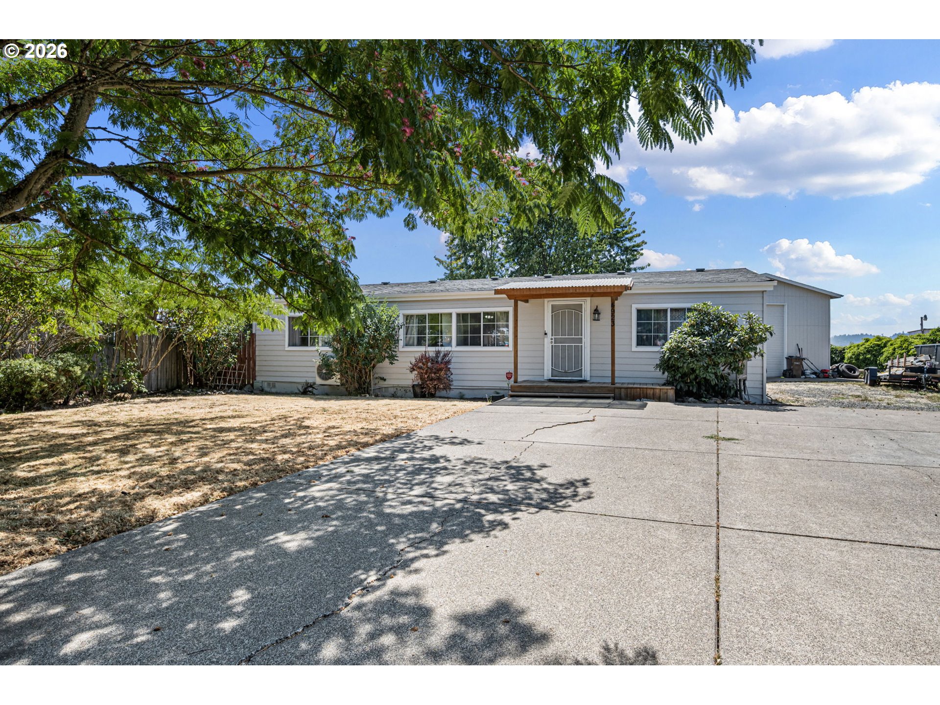 4923 Morely Loop Property Photo 4
