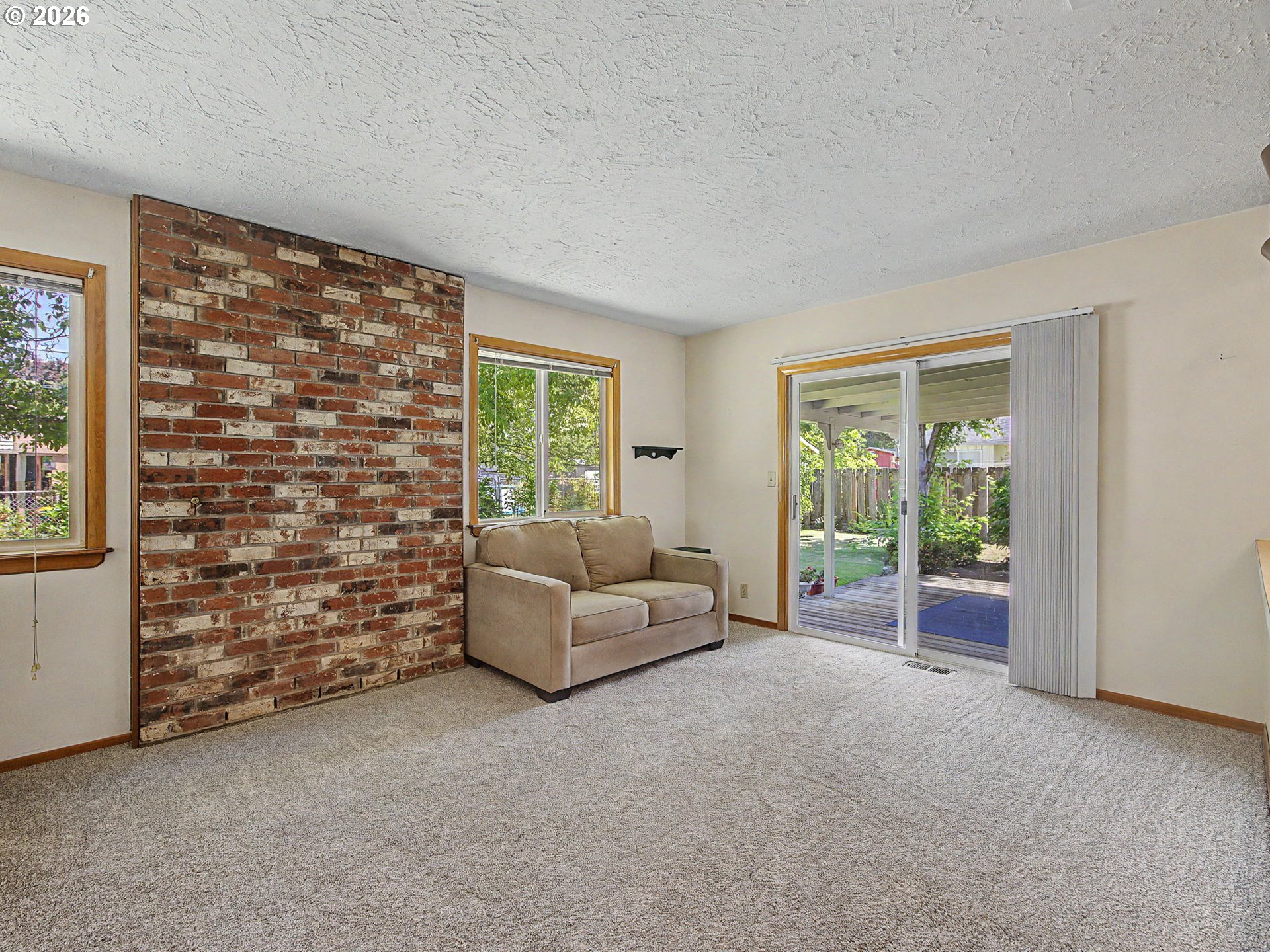 250 Se Juniper Ave Property Photo 19