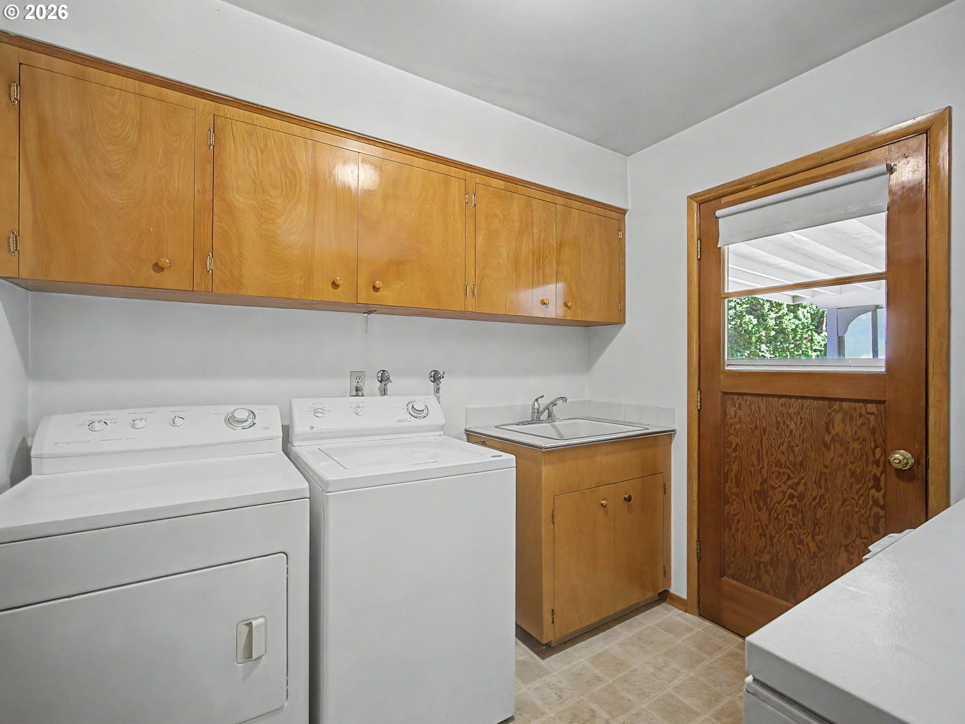 250 Se Juniper Ave Property Photo 34