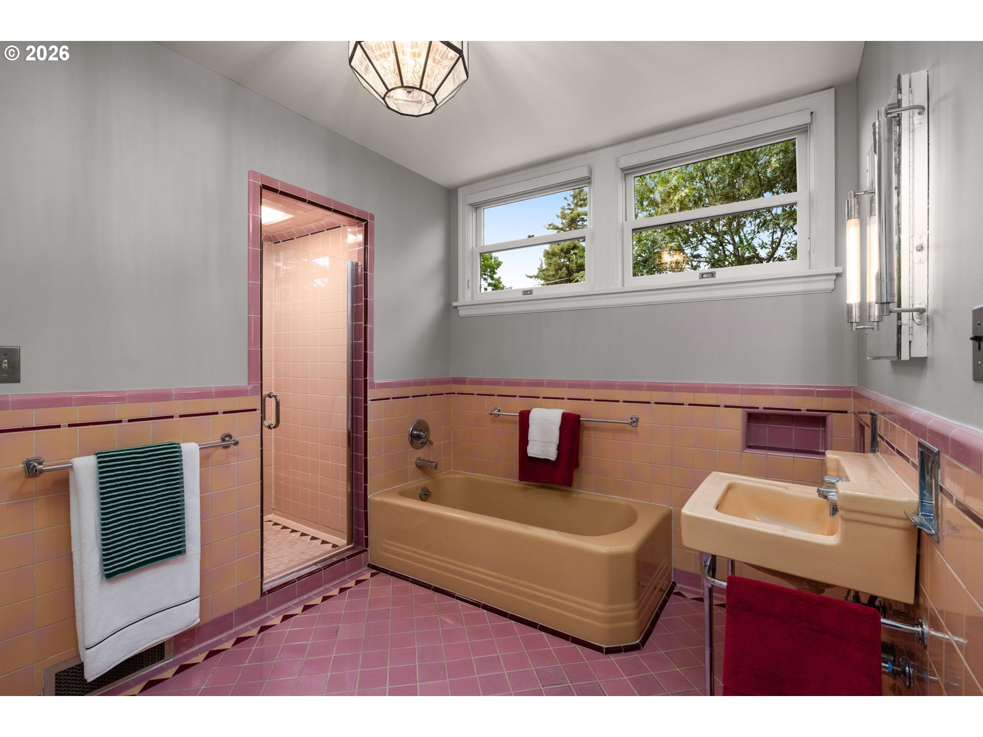 3852 Ne Alameda St Property Photo 15