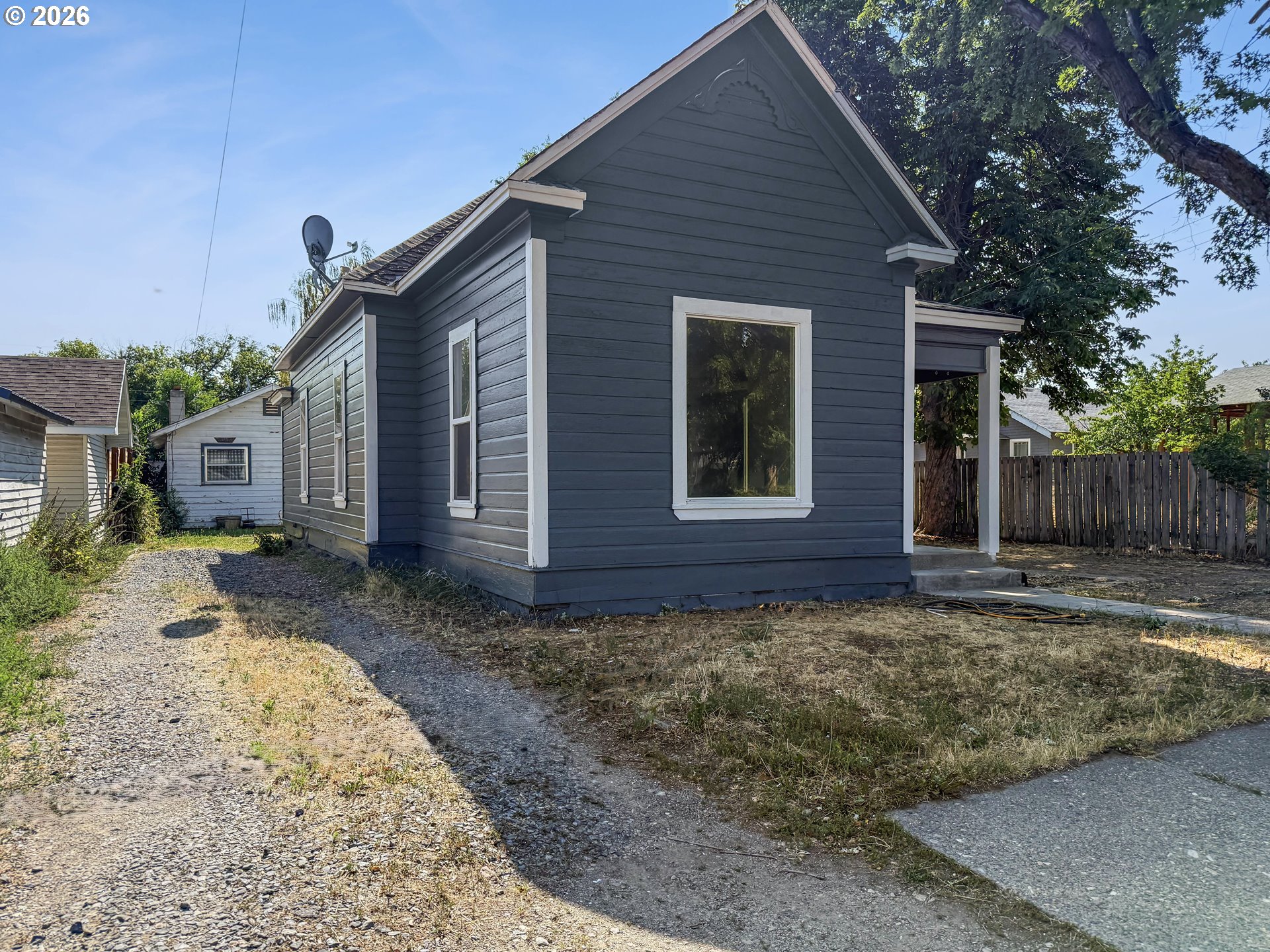 2530 5th St Property Photo 1