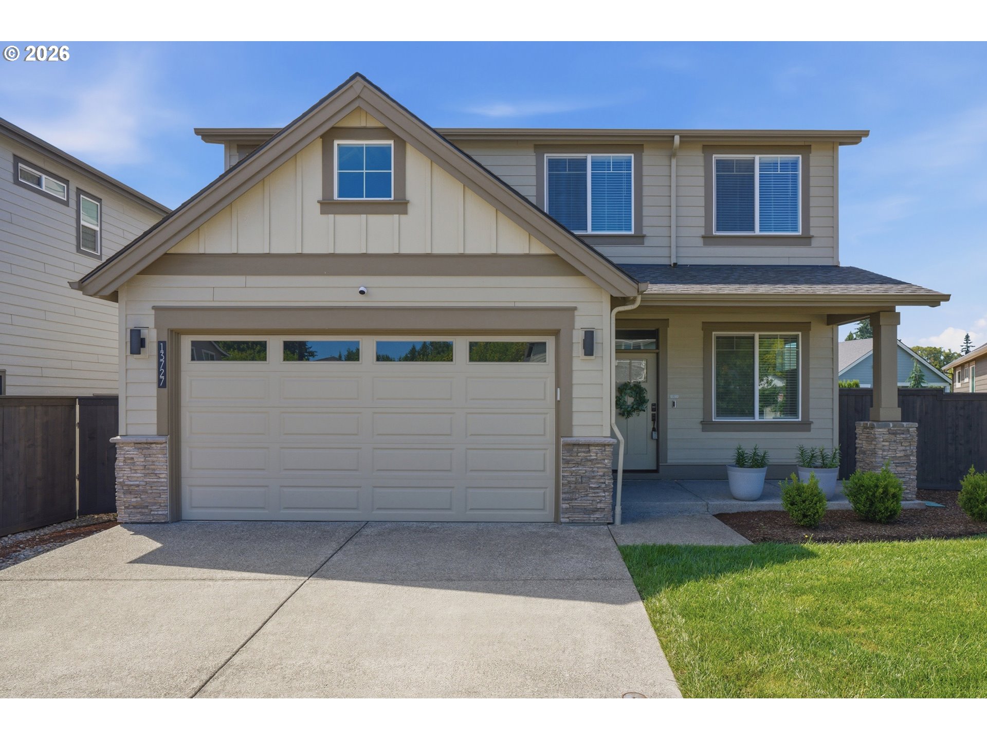 13727 Ne 101st Dr Property Photo 3