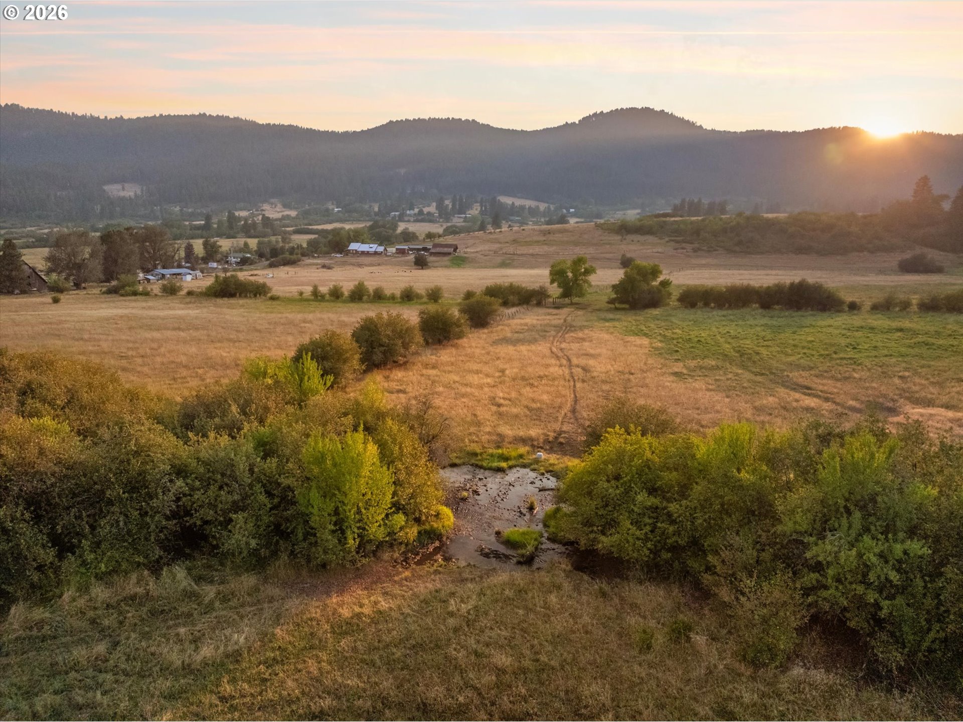 36243 Valley View Ln Property Photo 12
