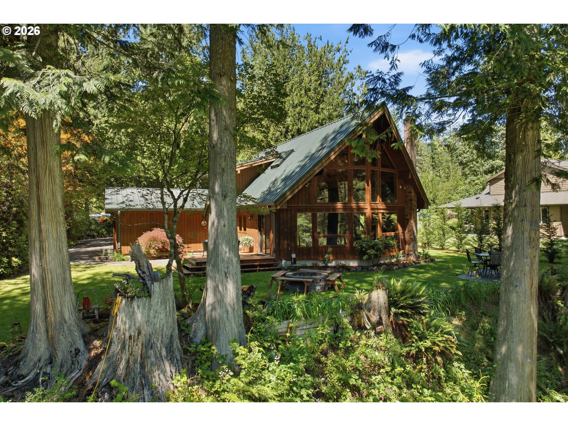 57206 E Marmot Rd Property Photo 2