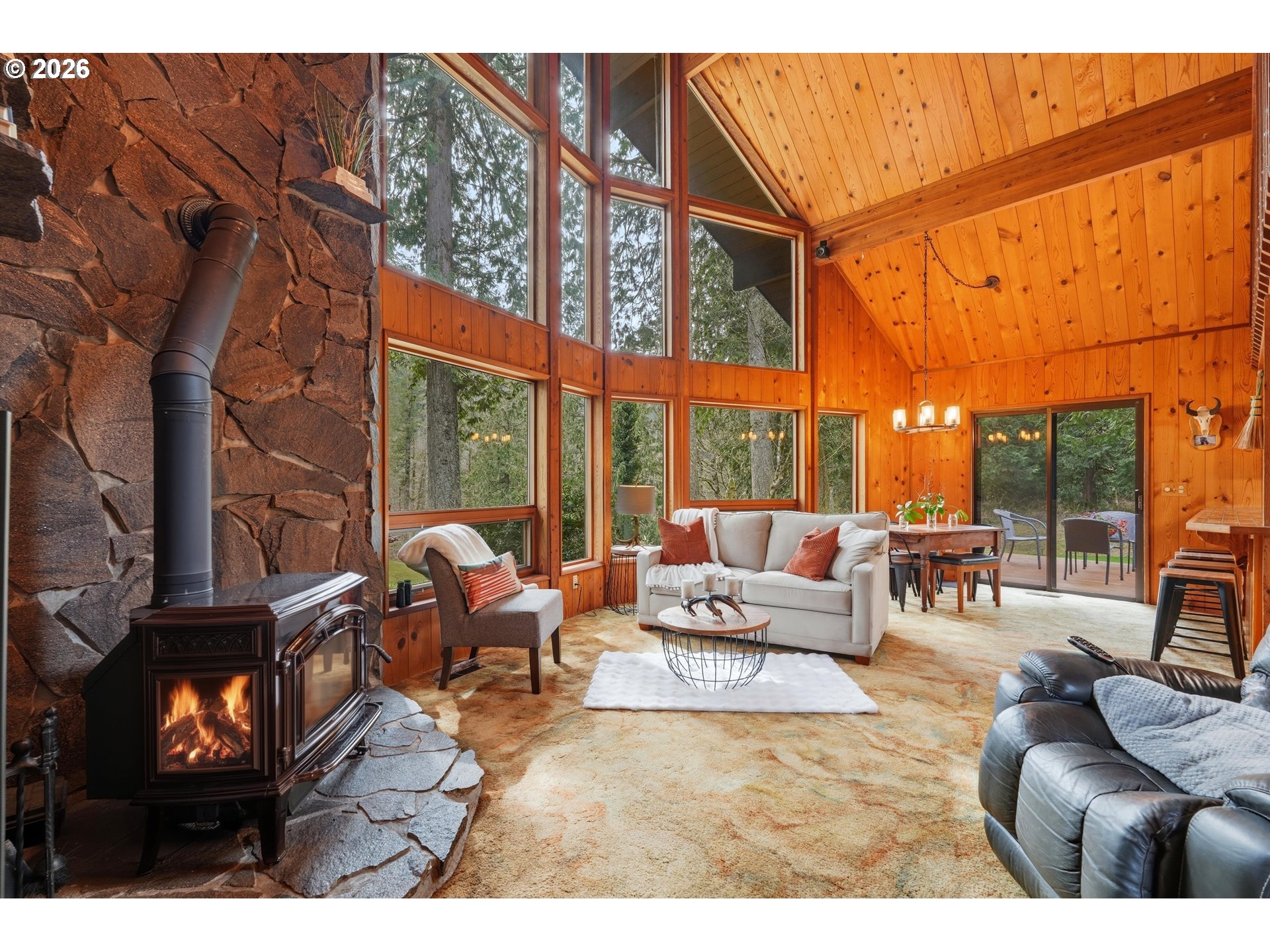 57206 E Marmot Rd Property Photo 6