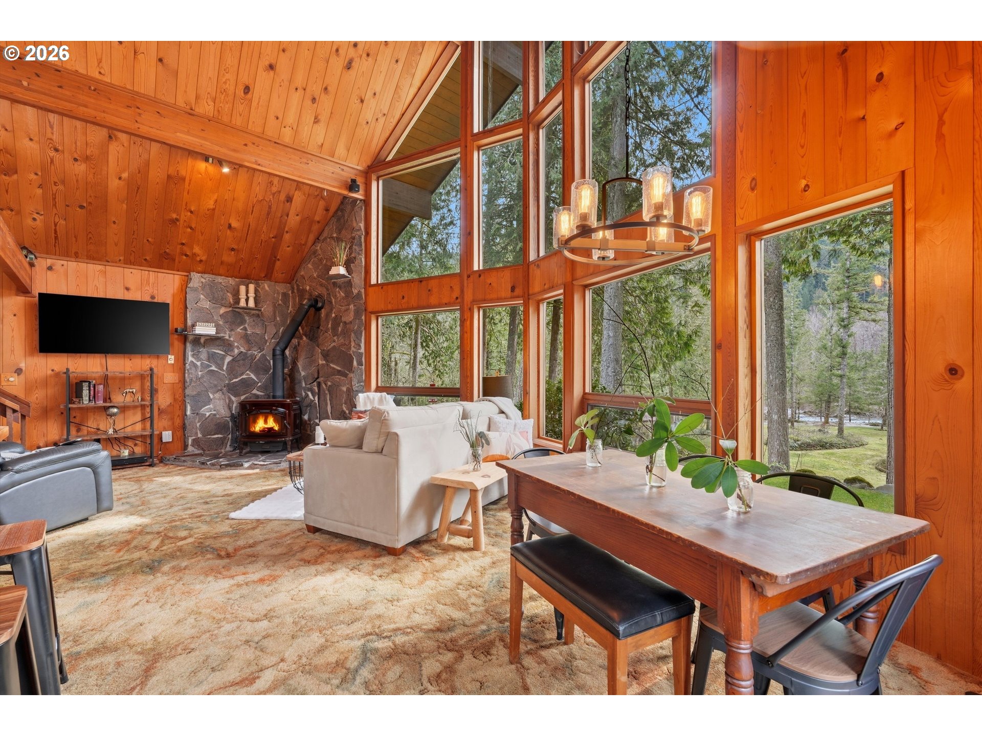 57206 E Marmot Rd Property Photo 7