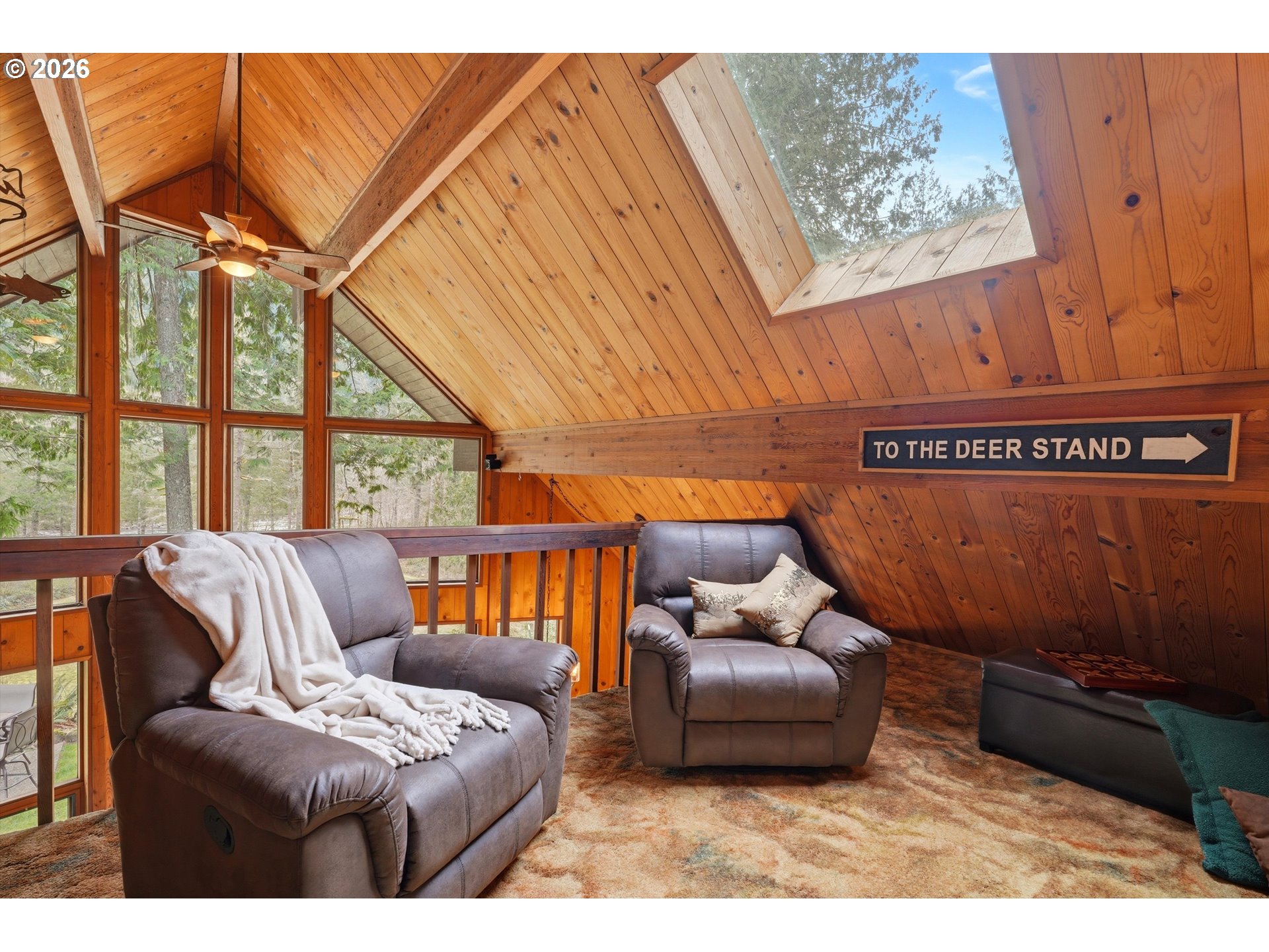 57206 E Marmot Rd Property Photo 13