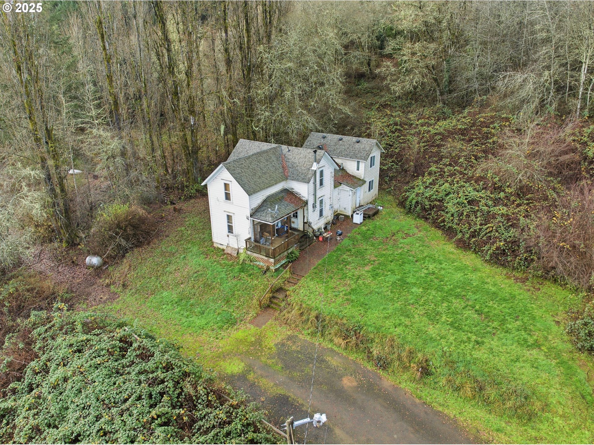 26601 Sw Thomson Mill Rd Property Photo 1