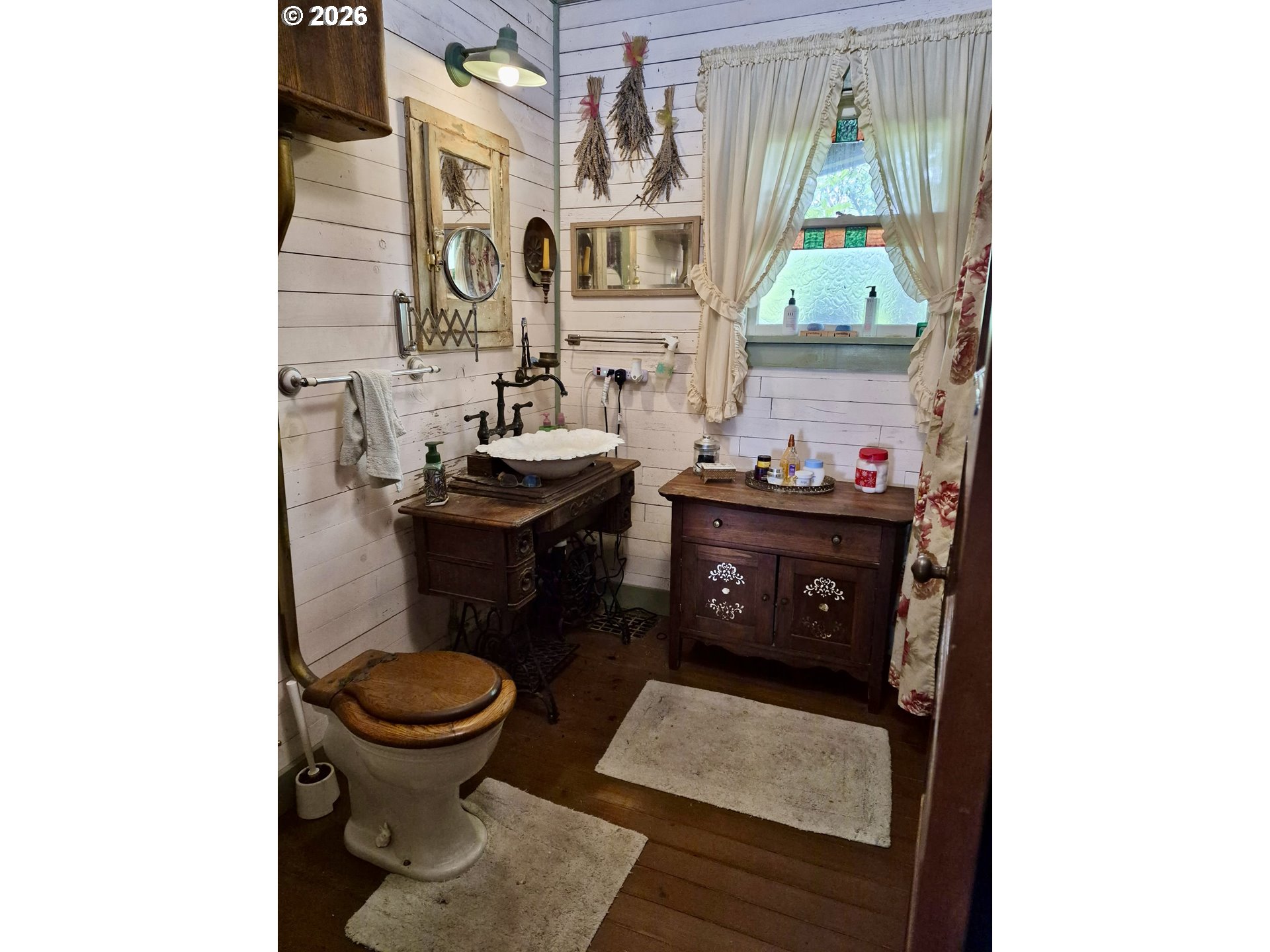 8805 Highway 47 Property Photo 10