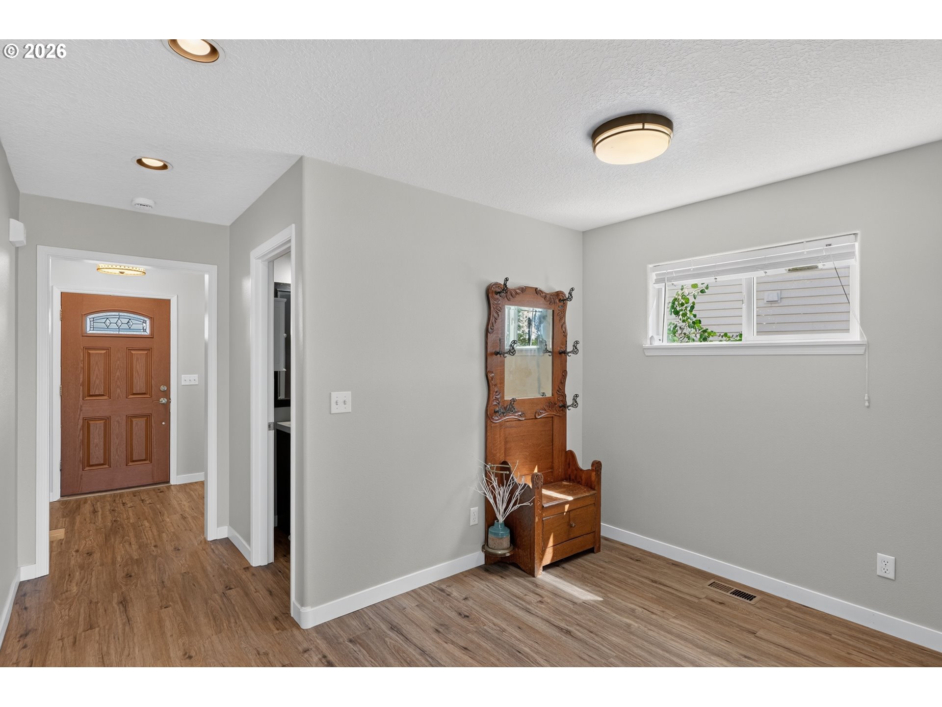 16576 Nw Oak Creek Dr Property Photo 3