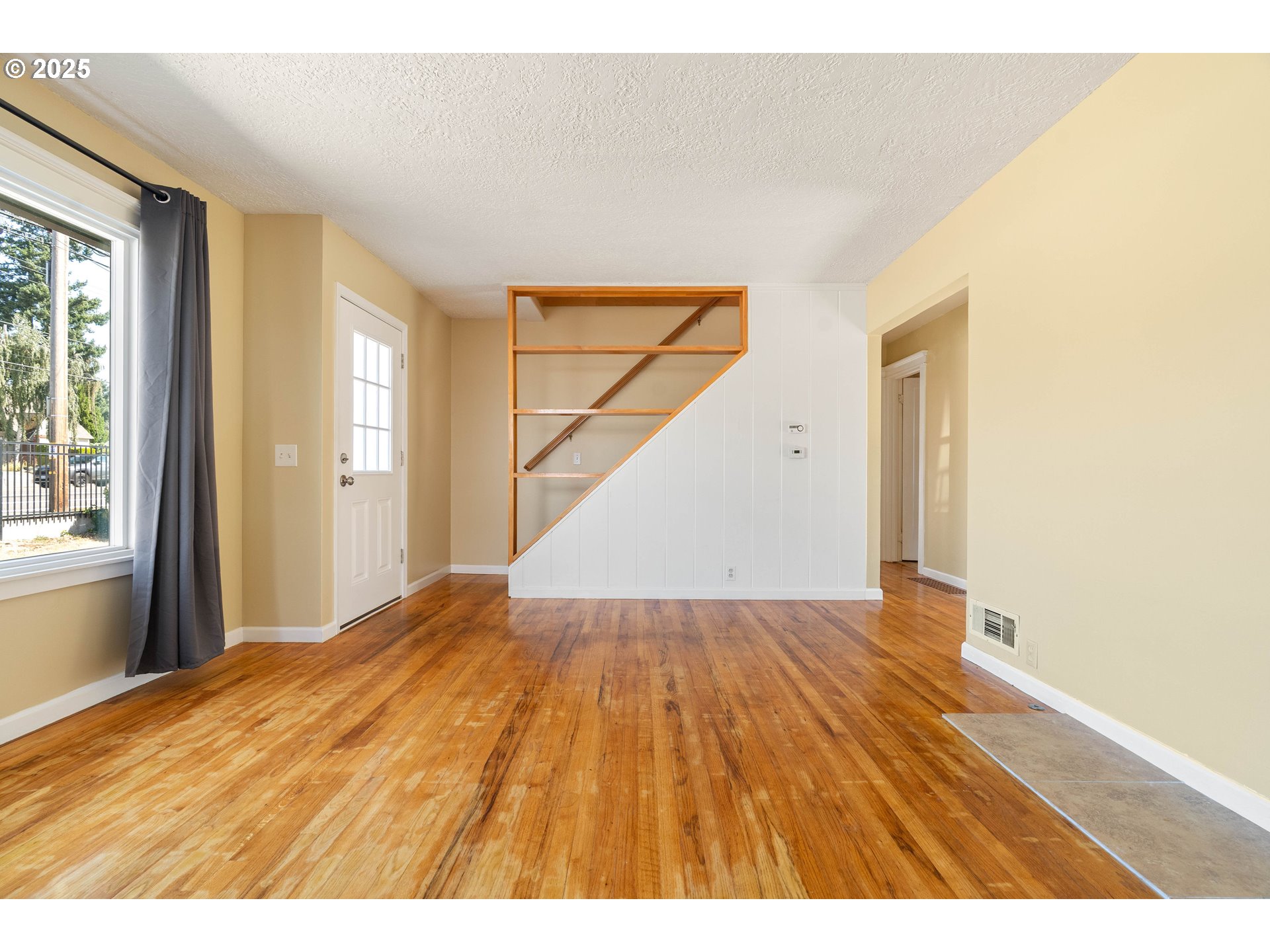 11330 Ne Glisan St Property Photo 7