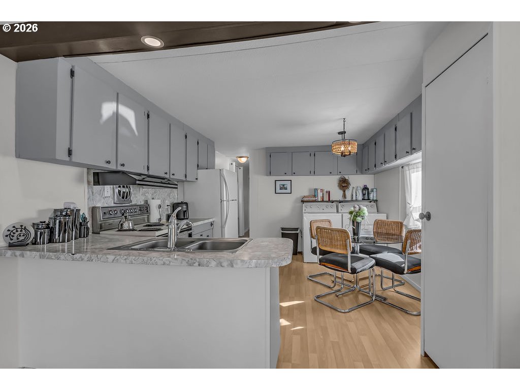 10701 Se Highway 212 R4 Property Photo 12