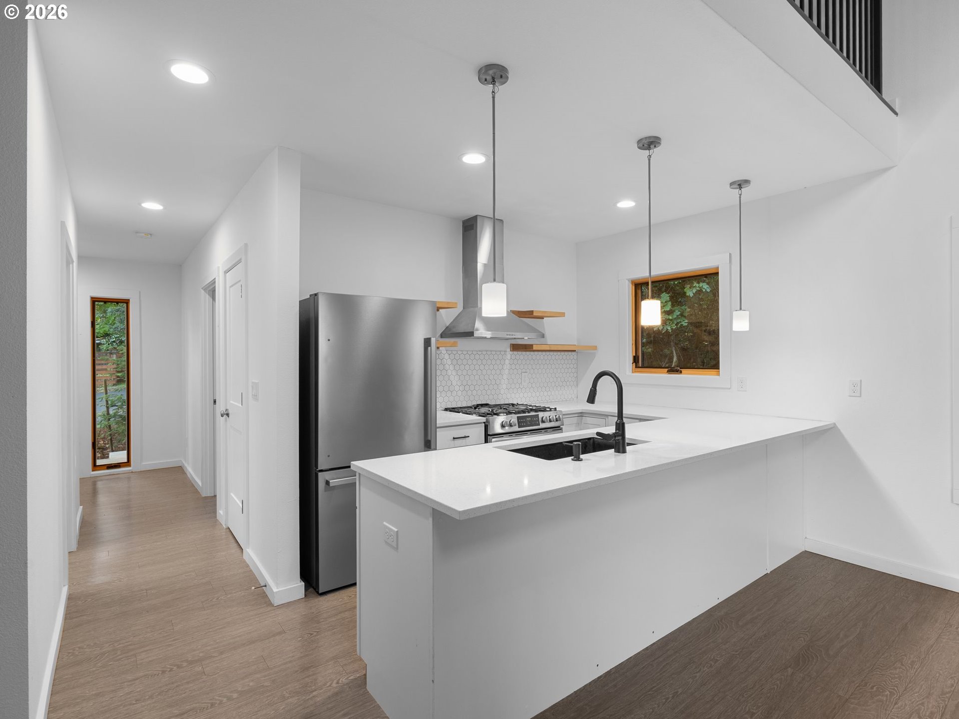 450 Miller St Property Photo 30