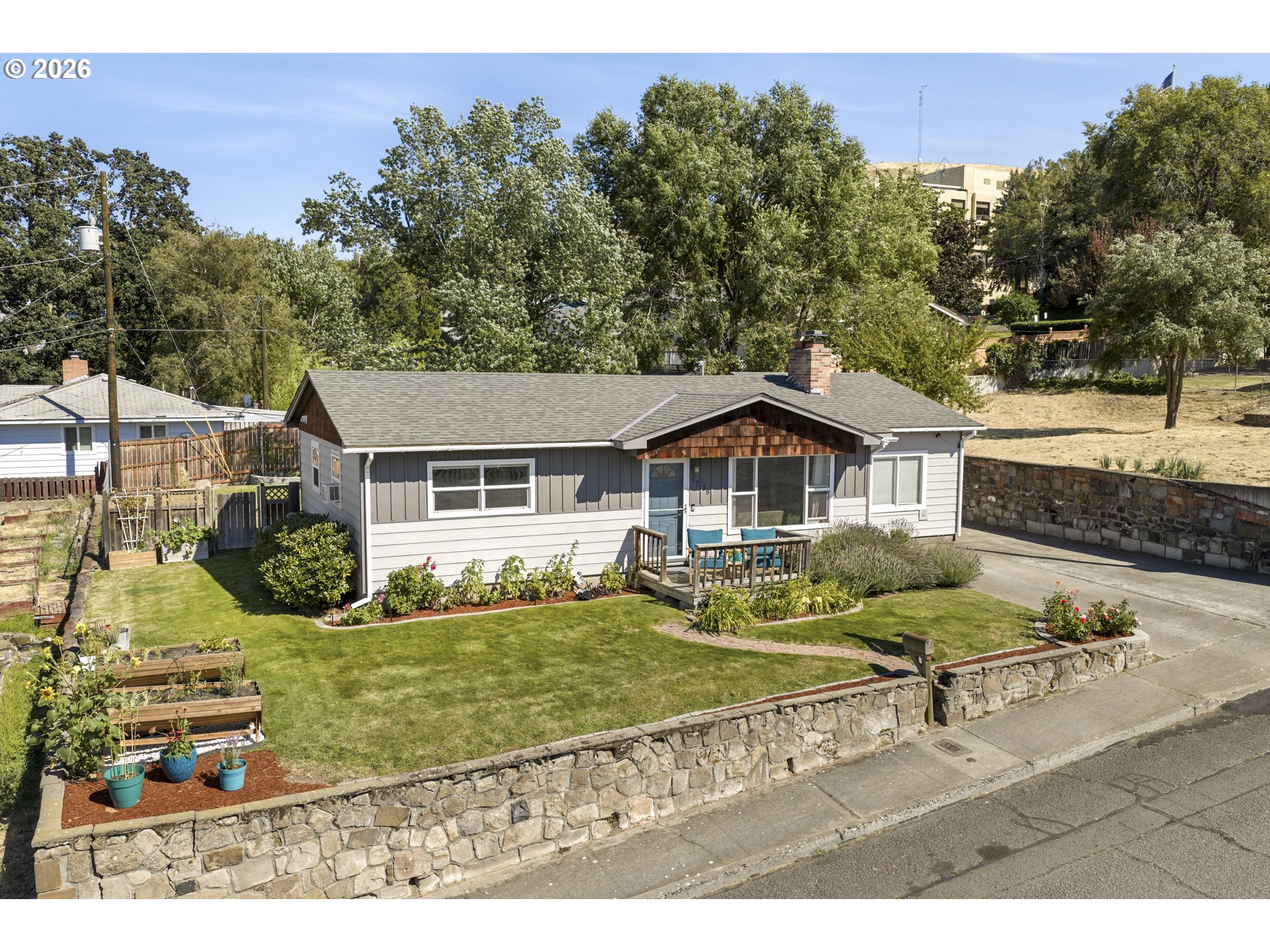 1718 Nevada St Property Photo 1